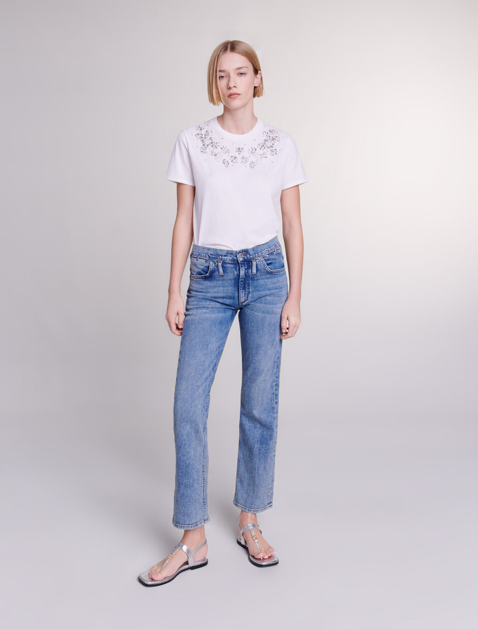 Camiseta decorada con brillantes