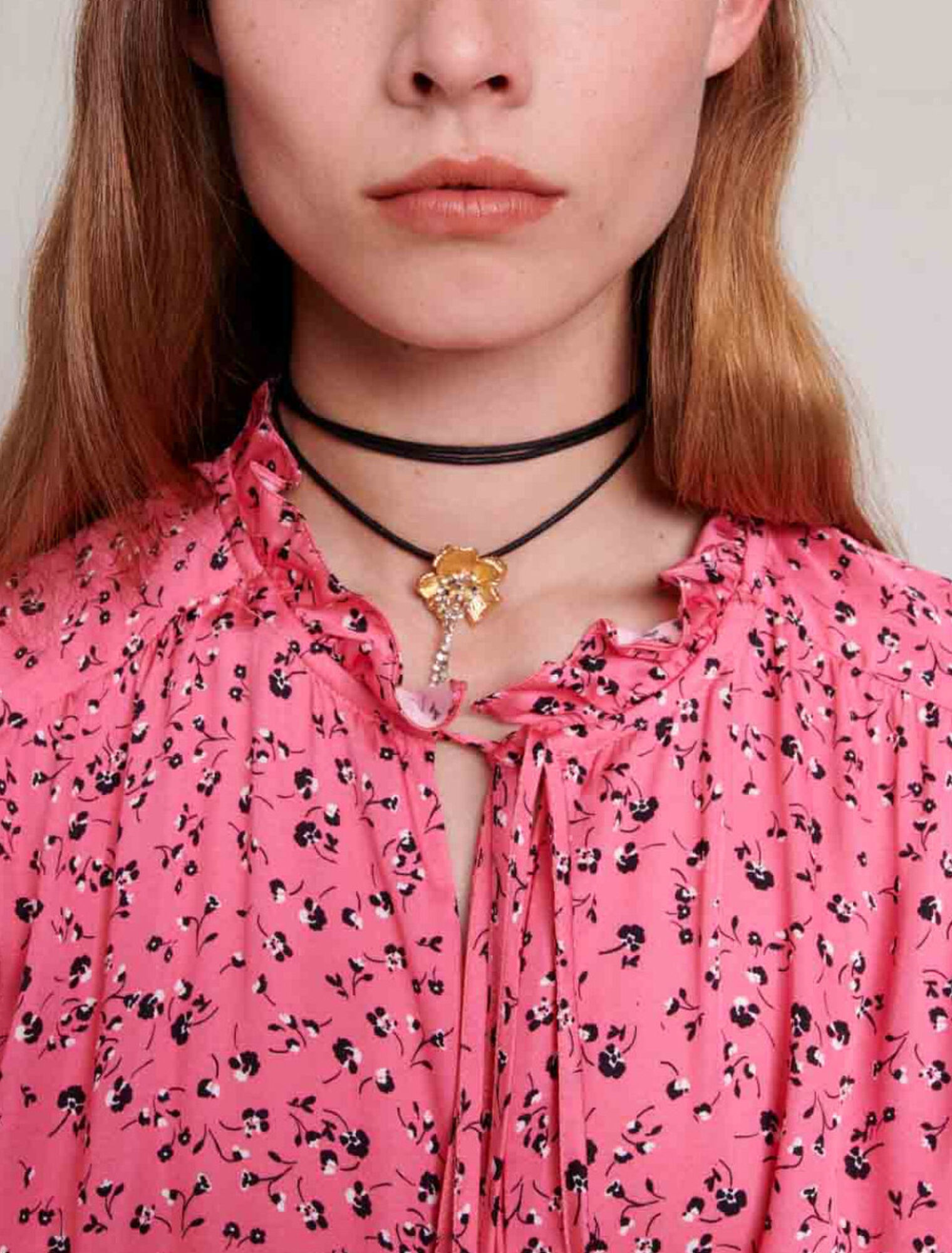 Blusa con estampado floral