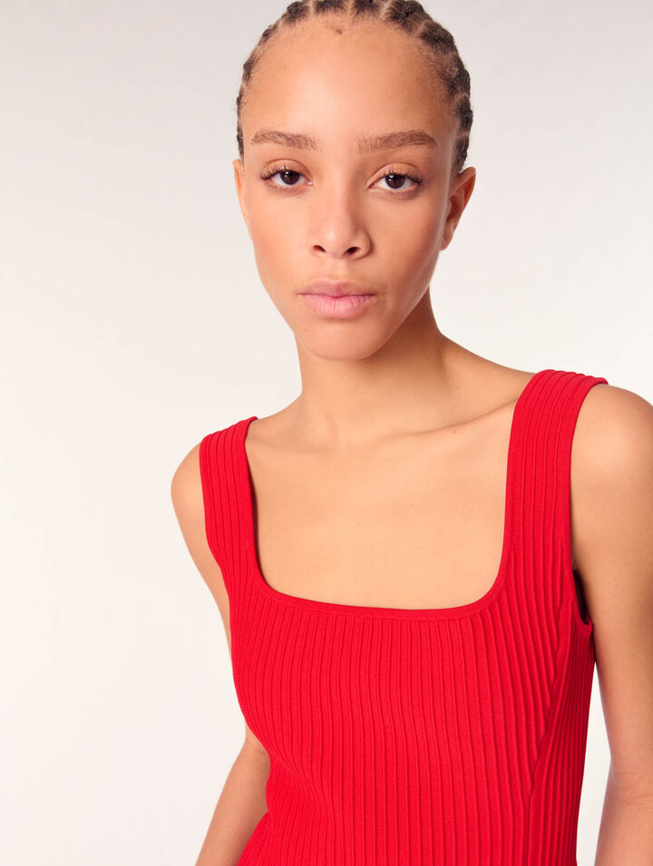 Vestido corto de punto