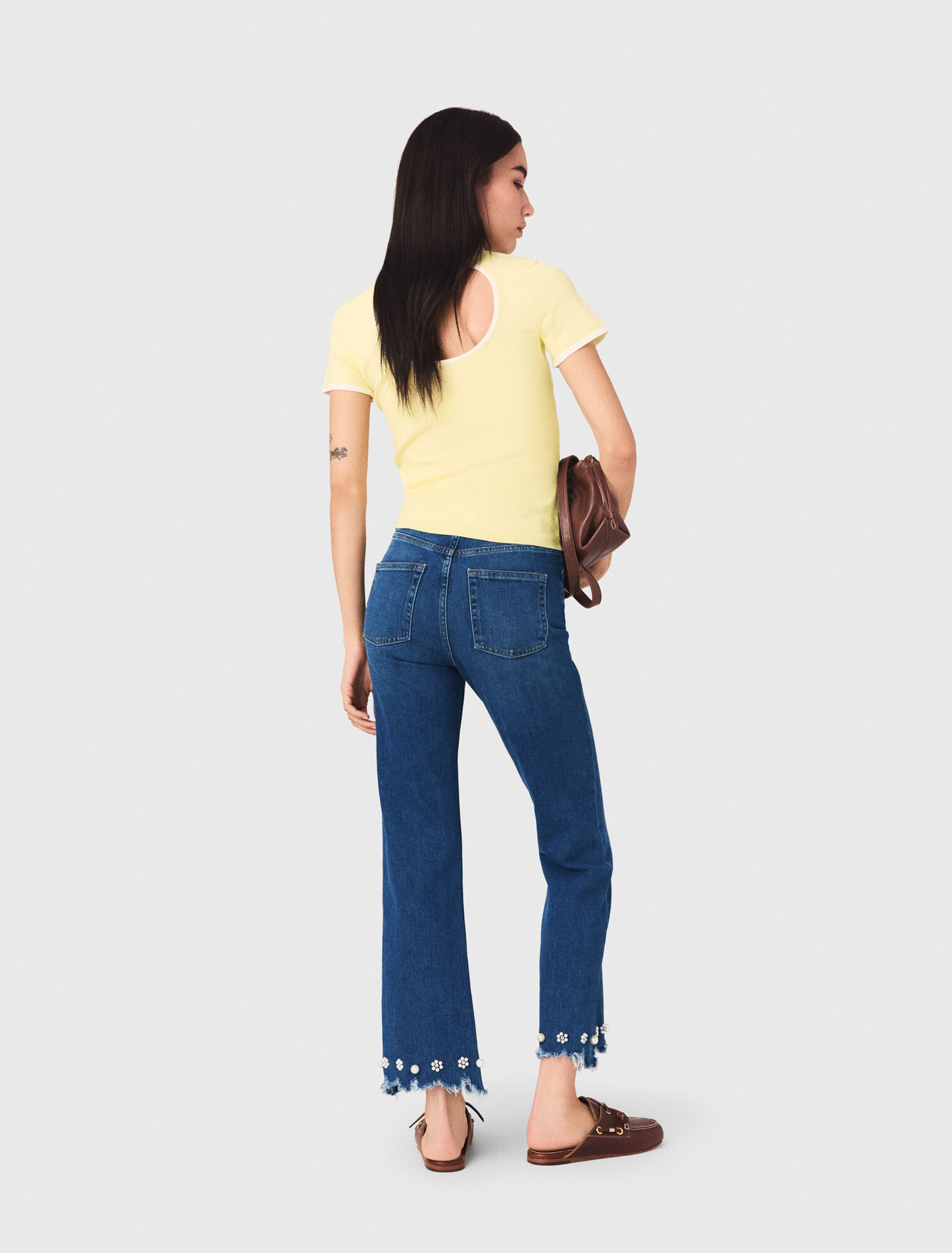 Vaquero bootcut con perlas