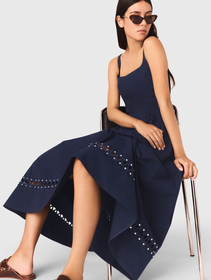 Vestido midi acampanado