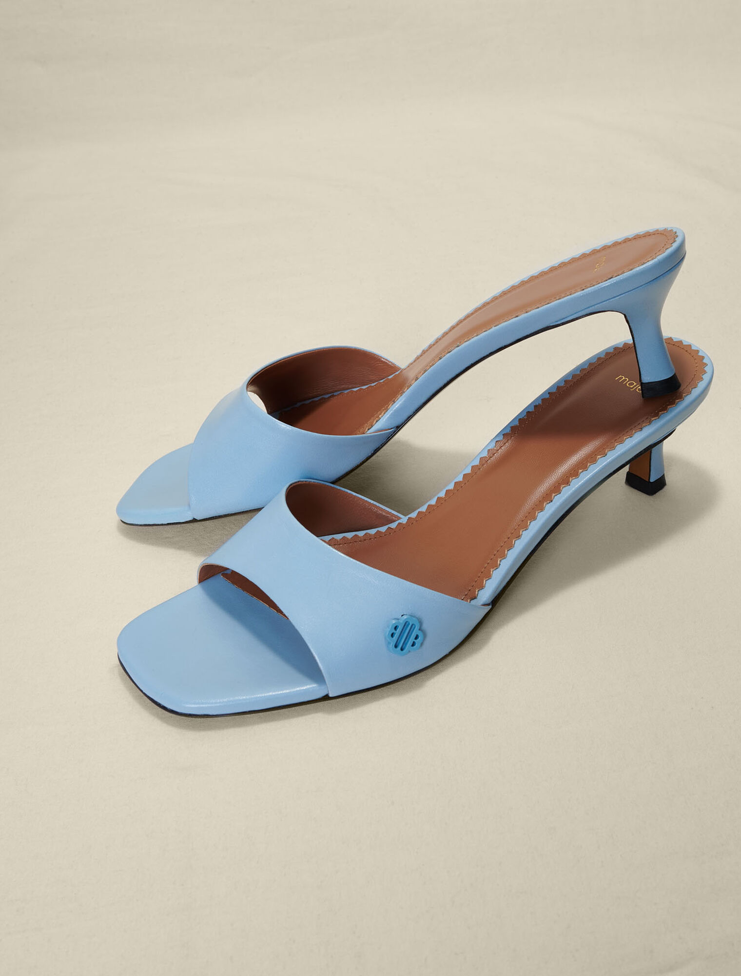 Mules de piel