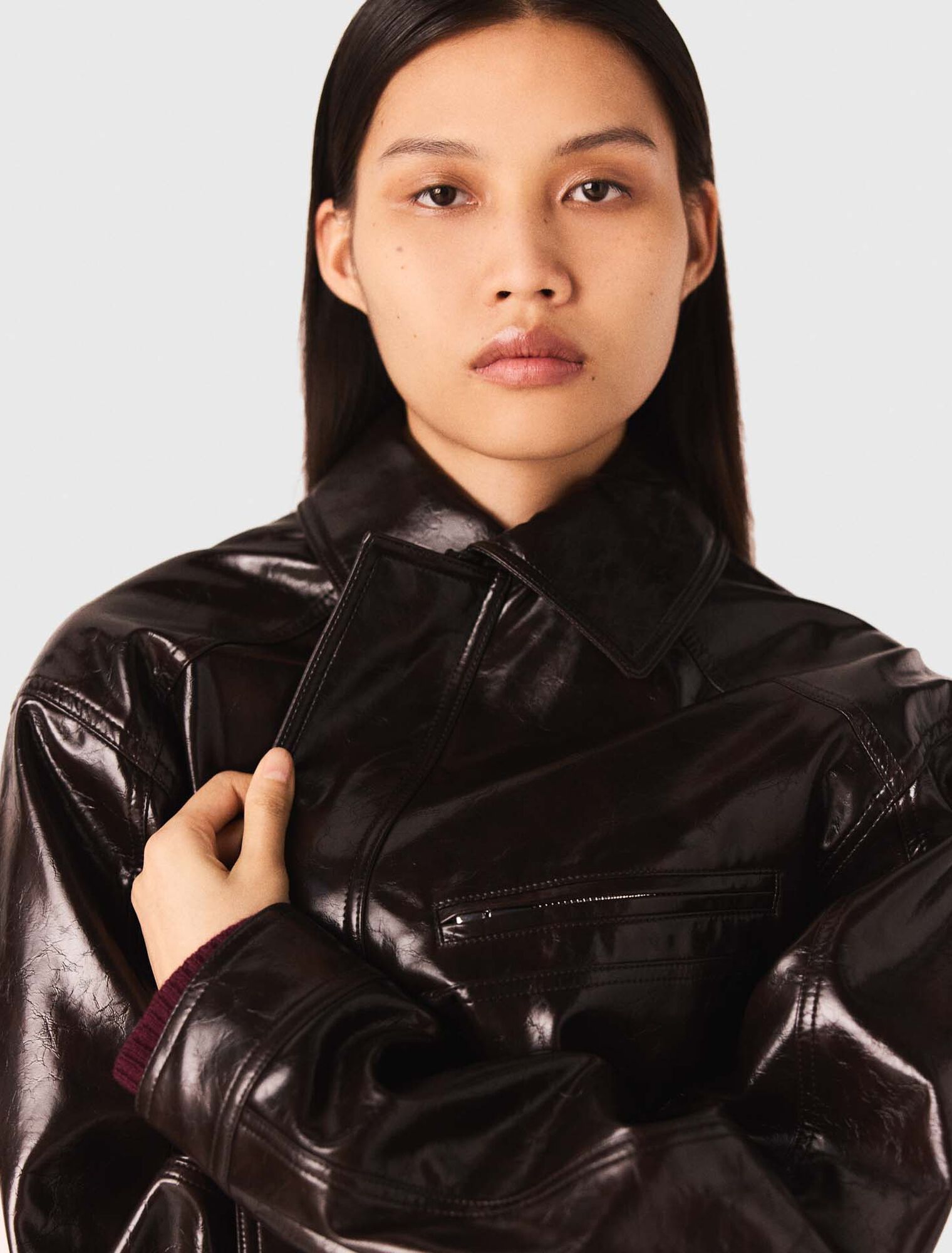 Chaqueta efecto piel craquelada