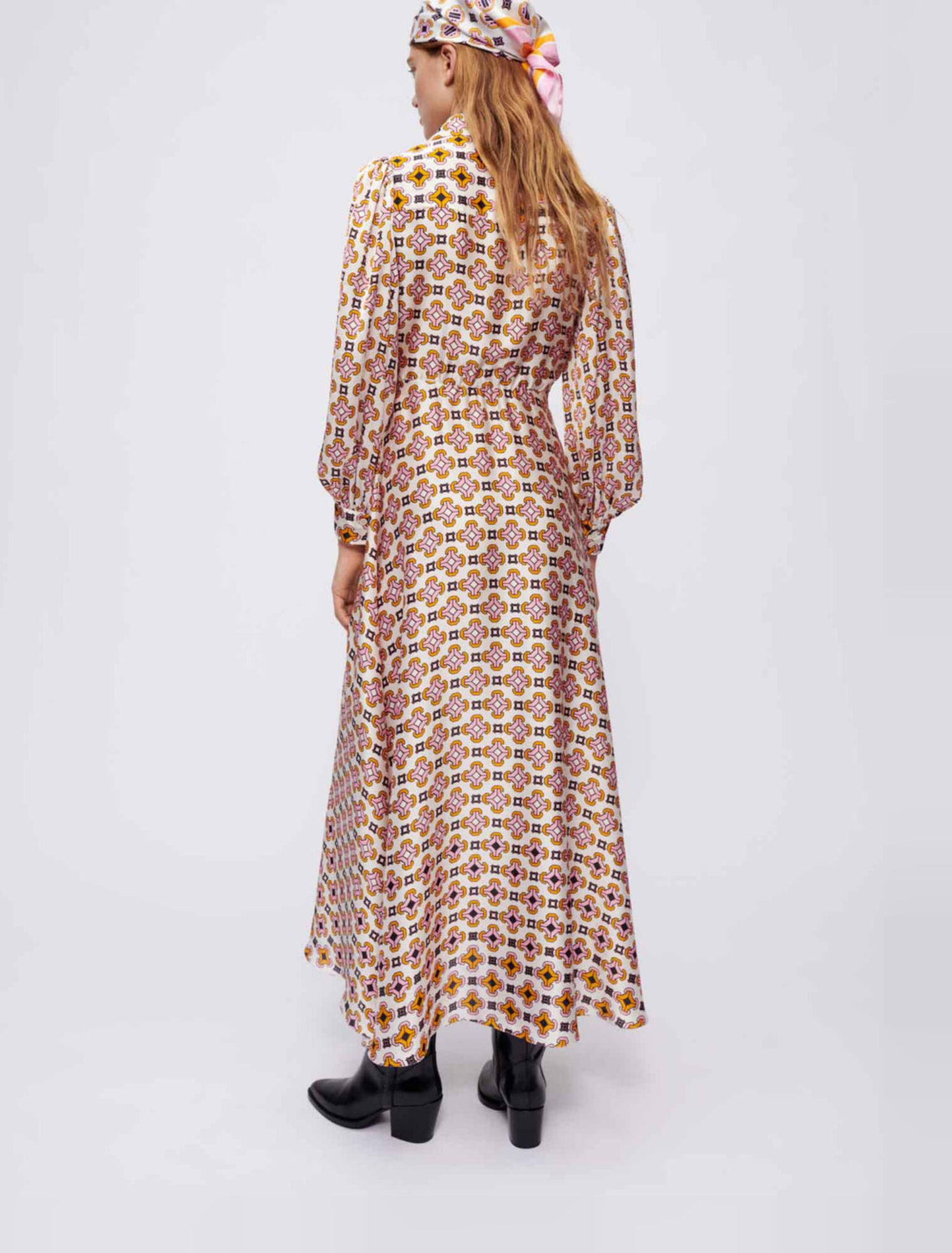 Vestido camisero de satén estampado