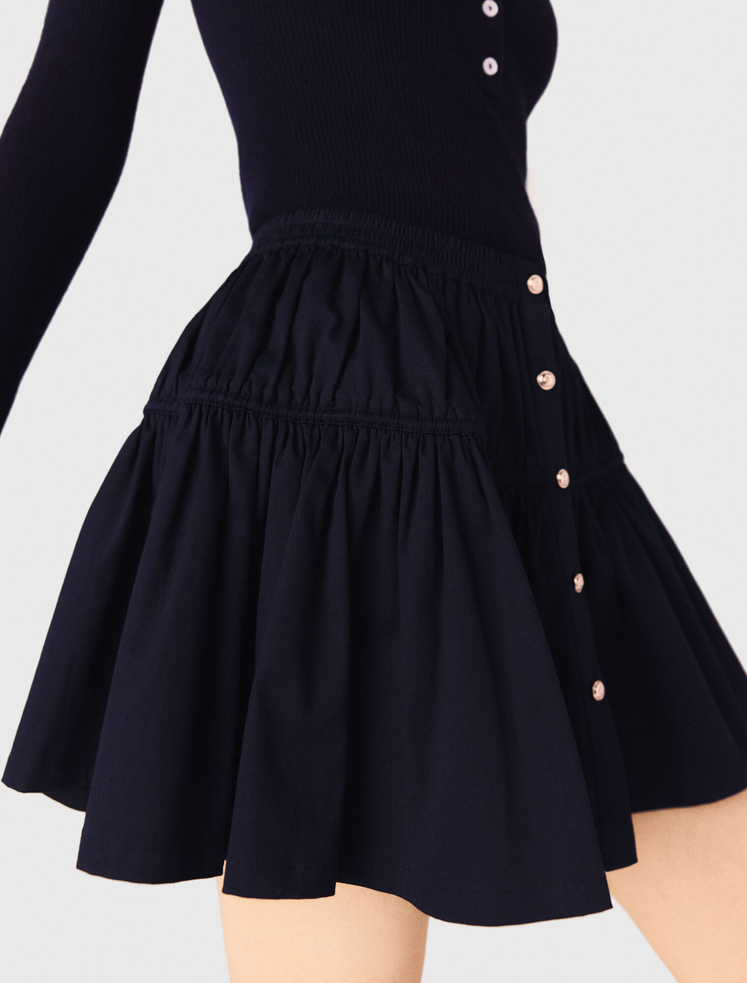 Falda corta con cintura el&aacute;stica