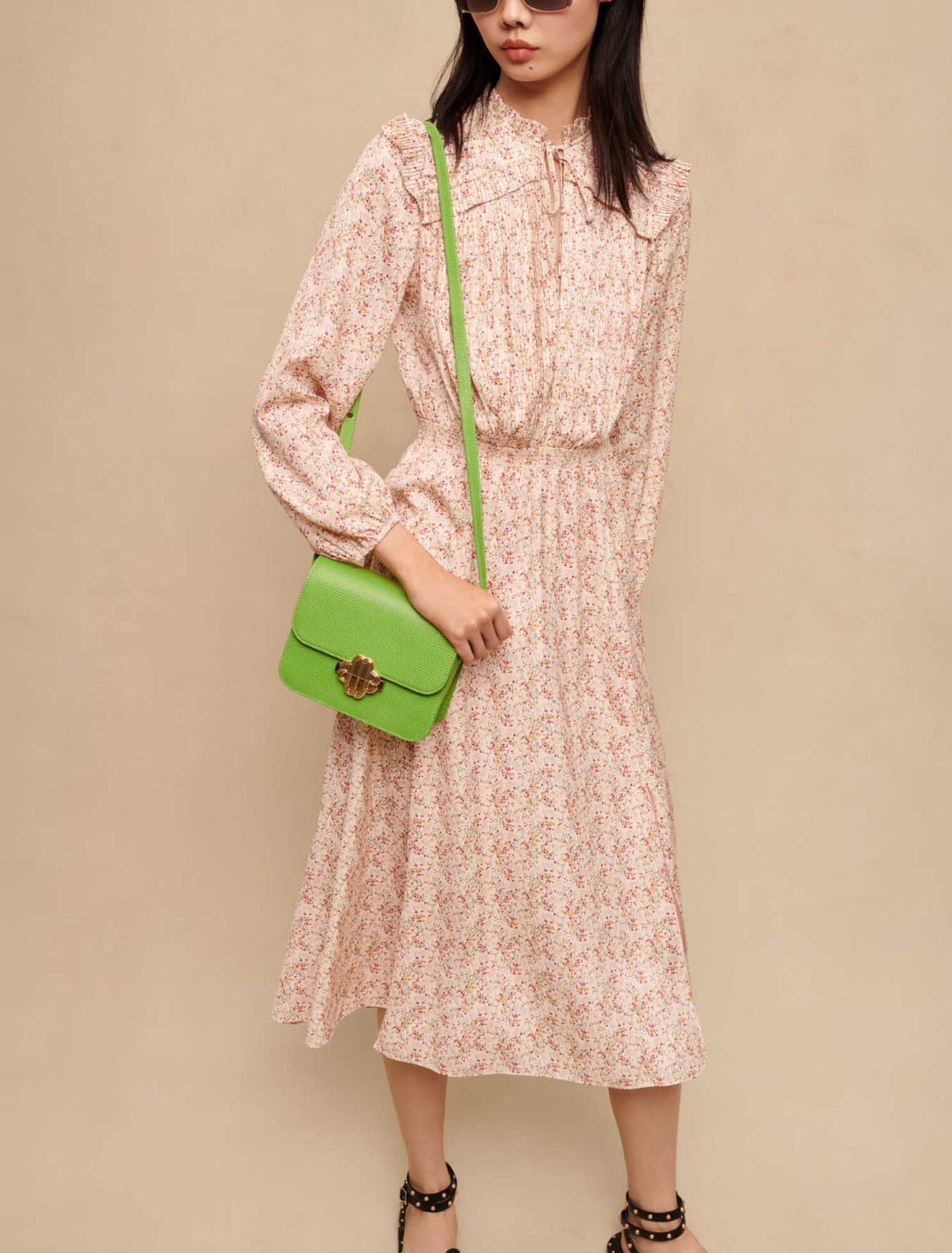 Vestido largo con volantes