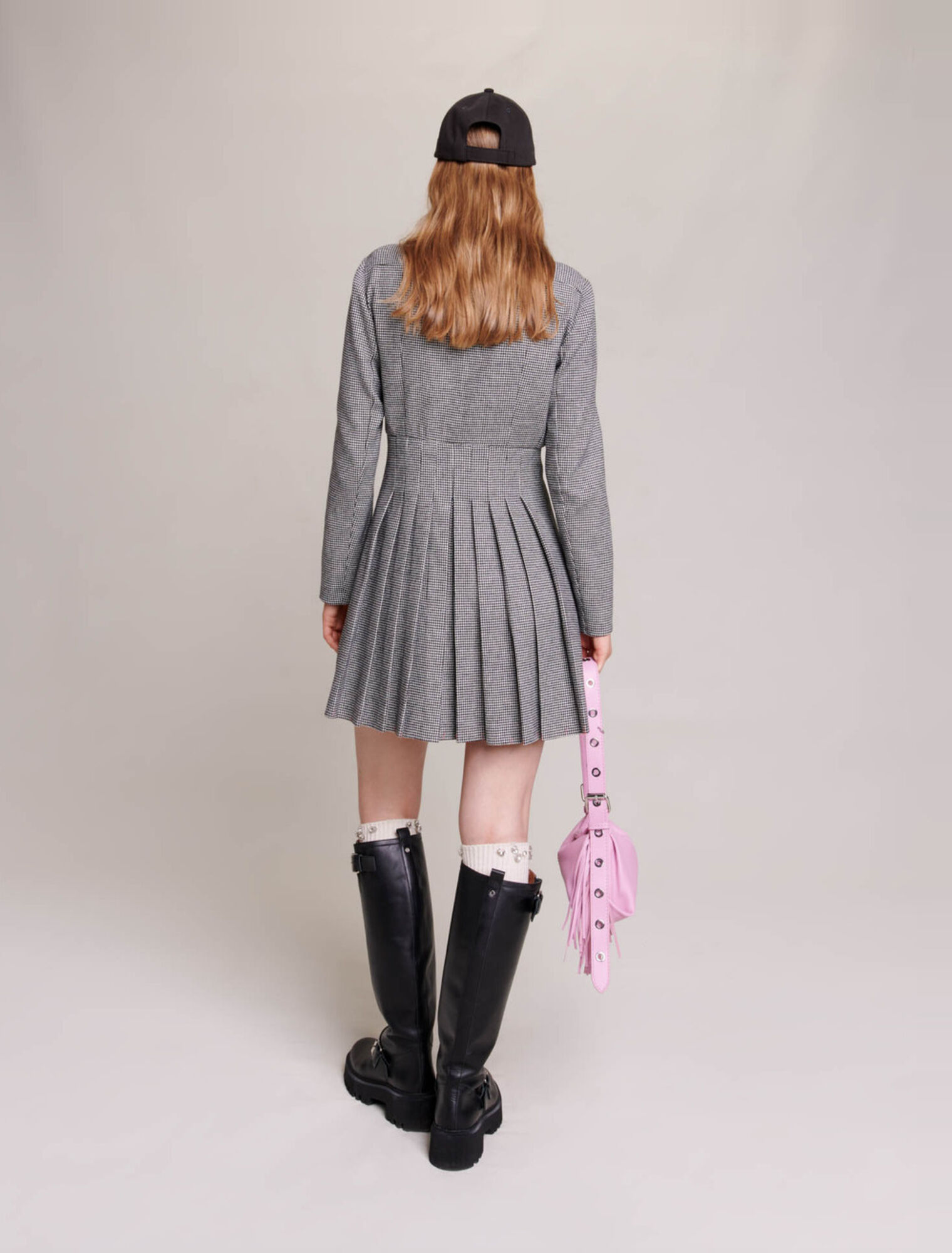 Vestido corto plisado