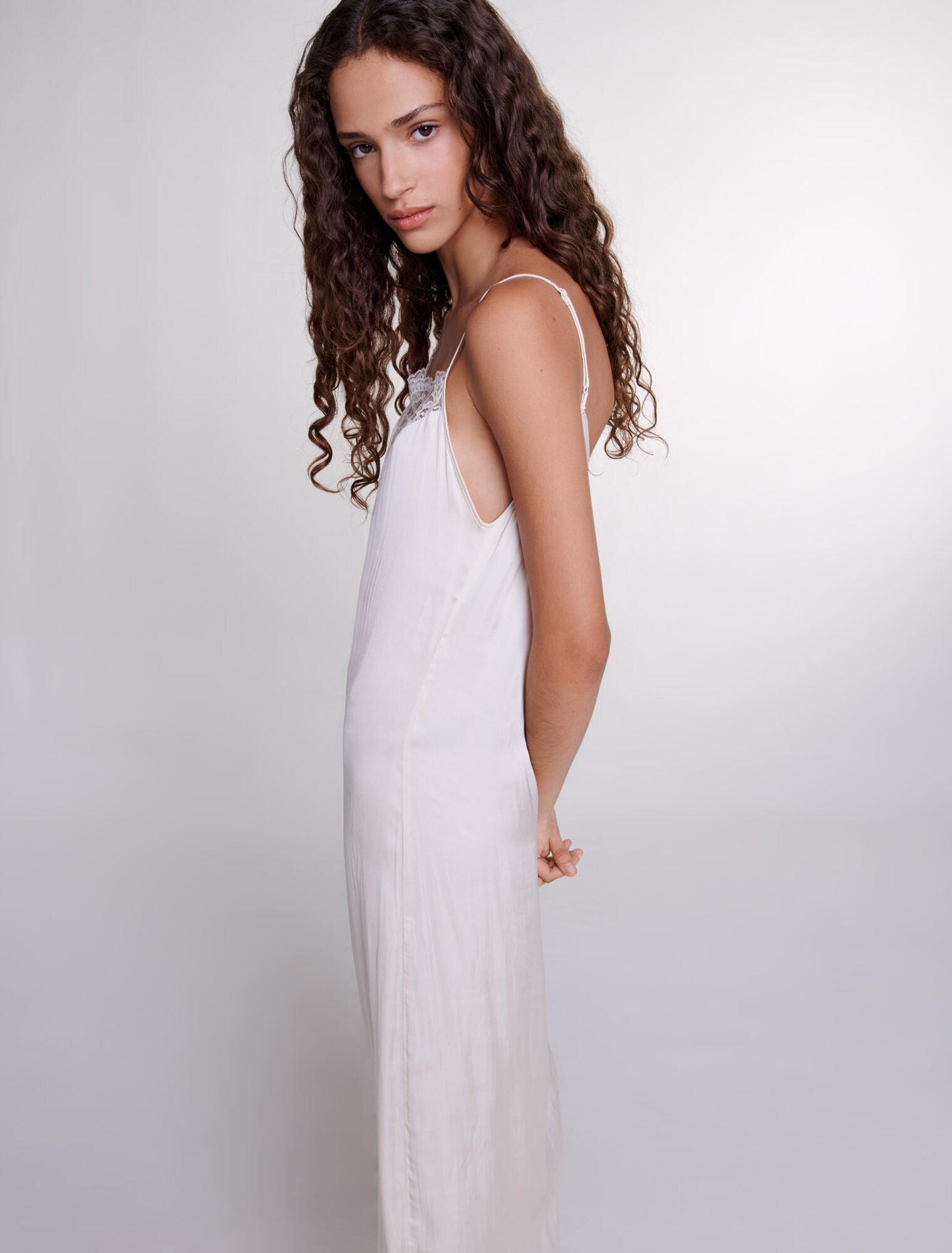 Vestido largo de satén