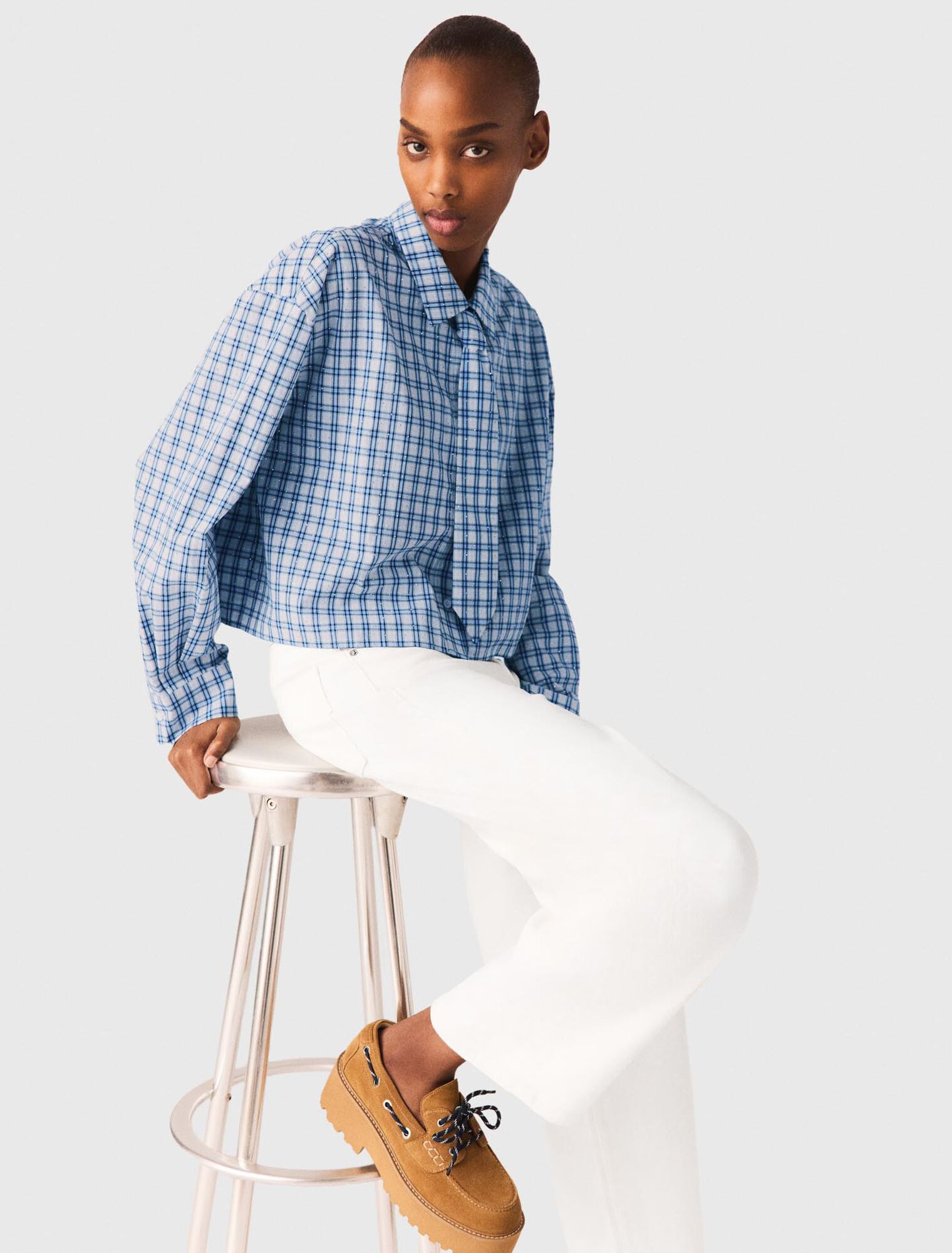 Camisa strass y corbata extra&iacute;ble