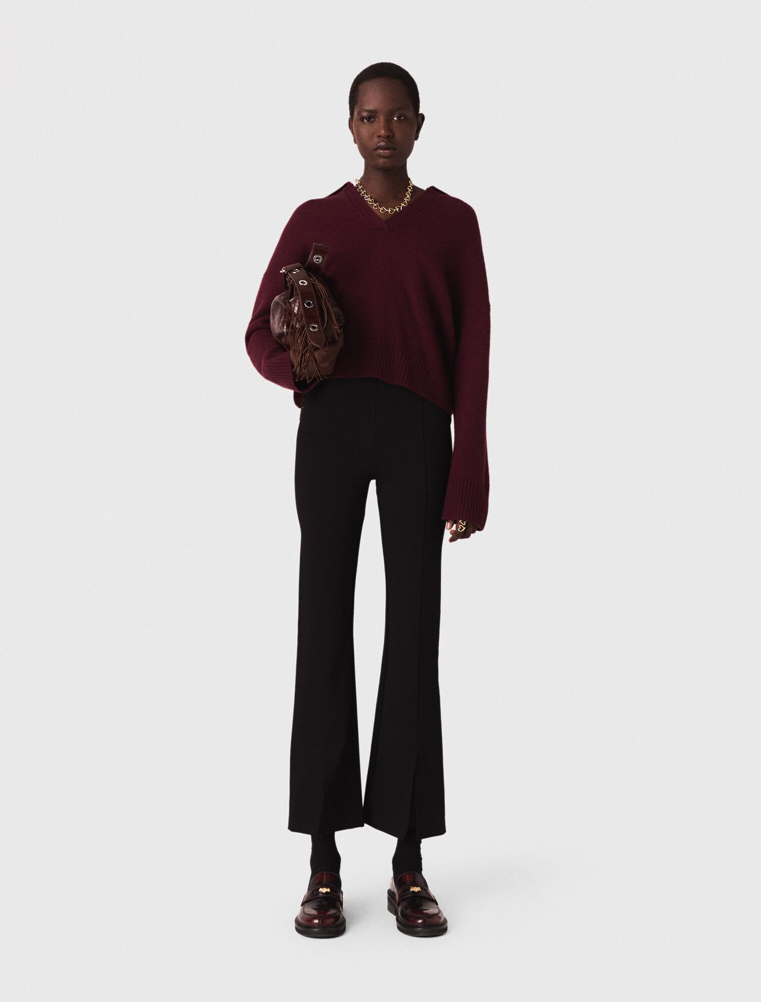 Pantalones con abertura