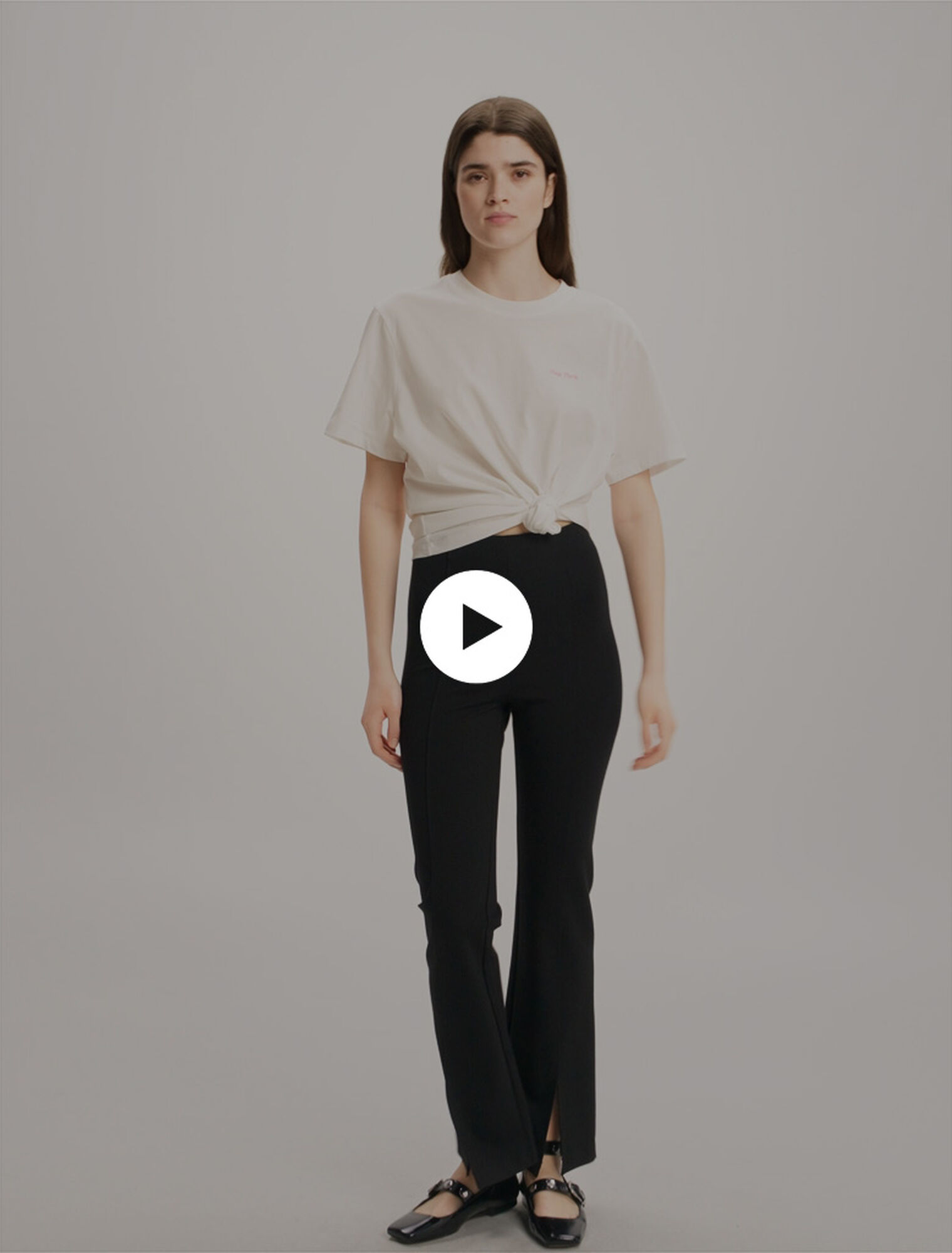 Pantalones con abertura