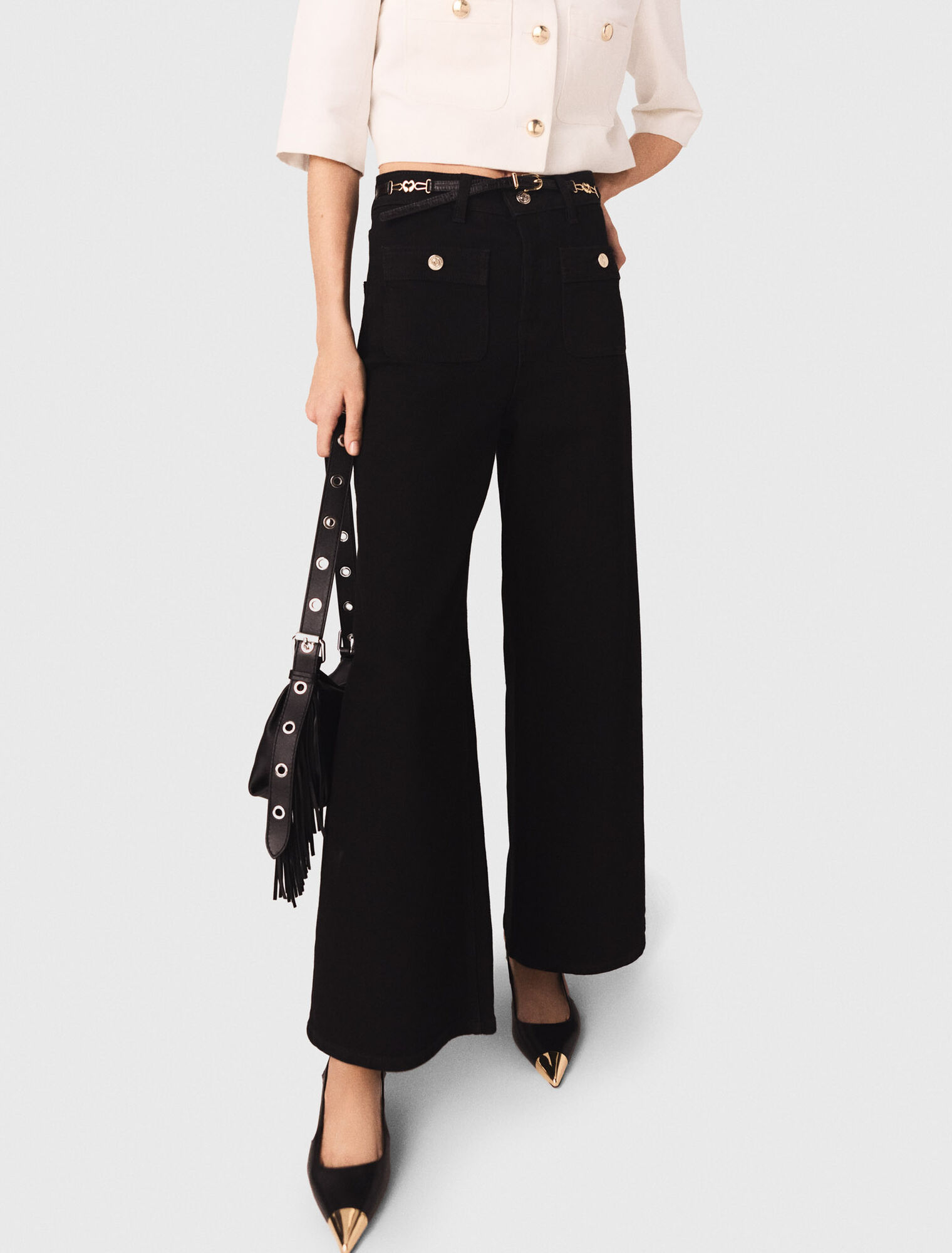 Vaquero recto con bolsillos de parche