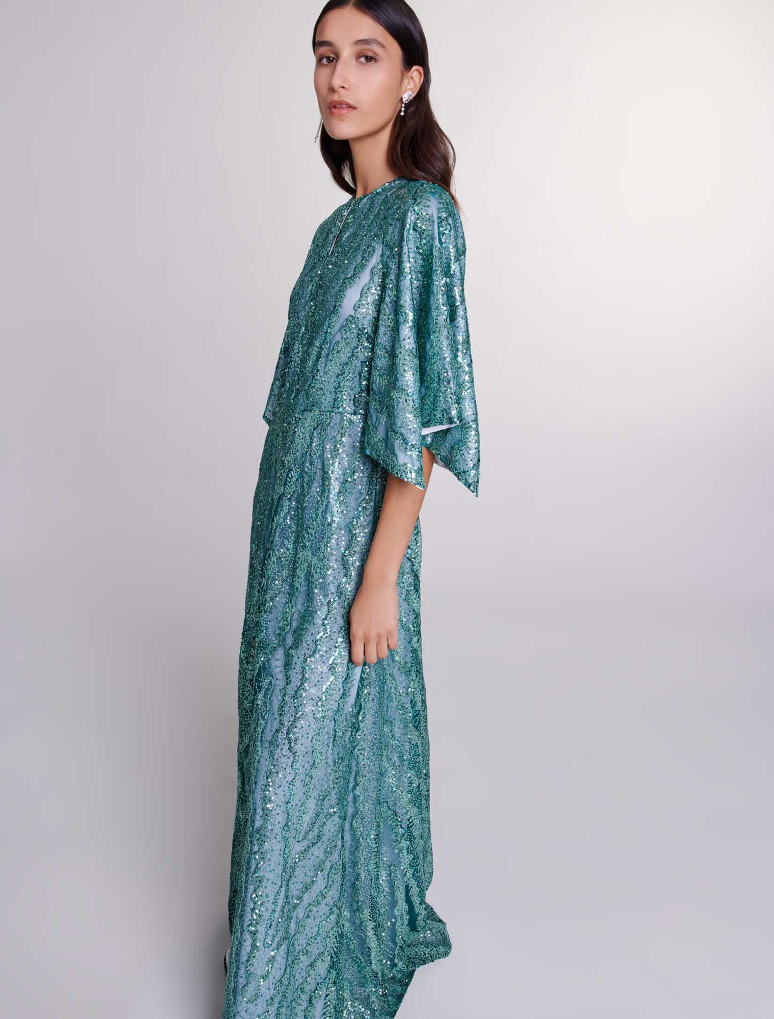Vestido largo con lentejuelas