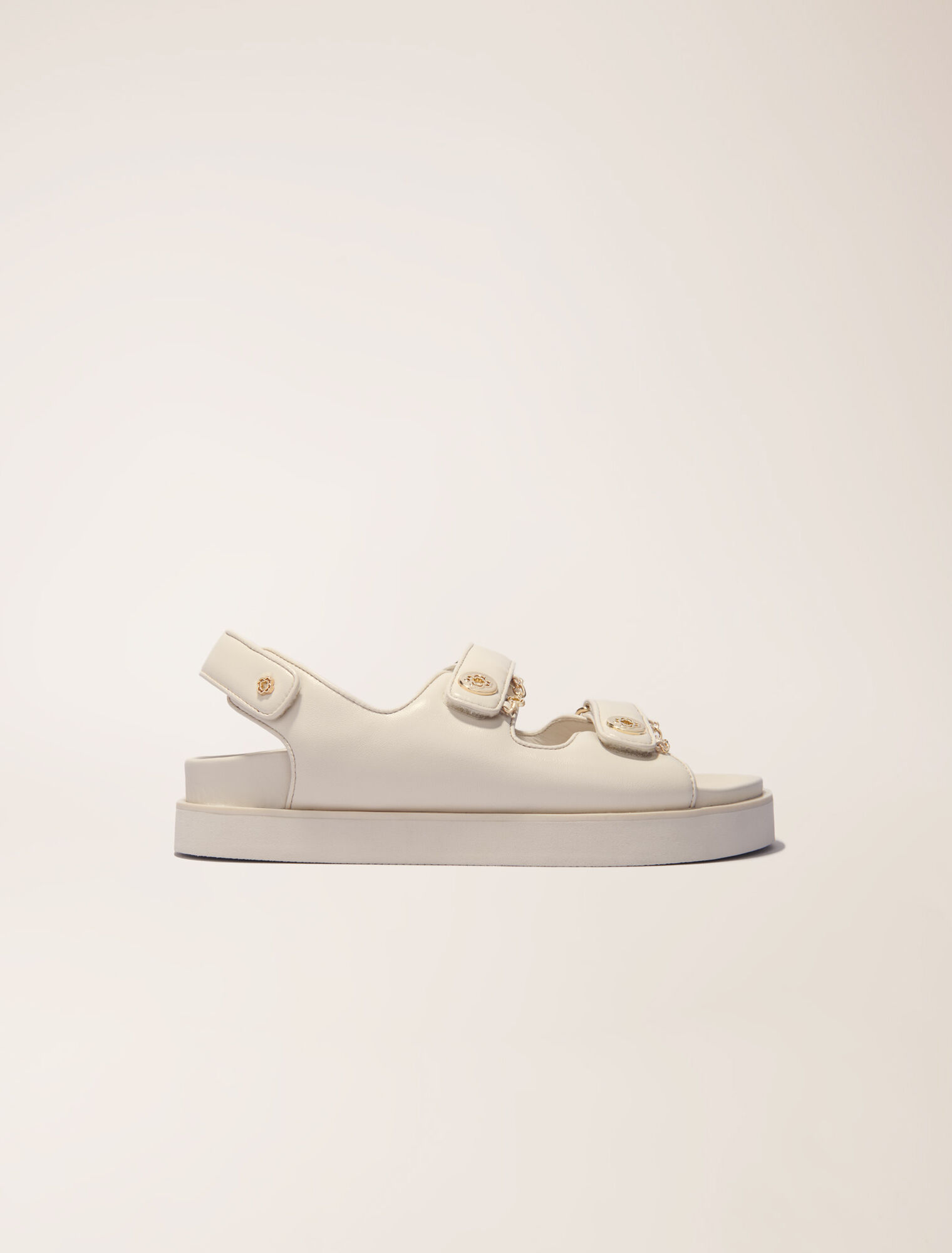 Sandalias de piel planas