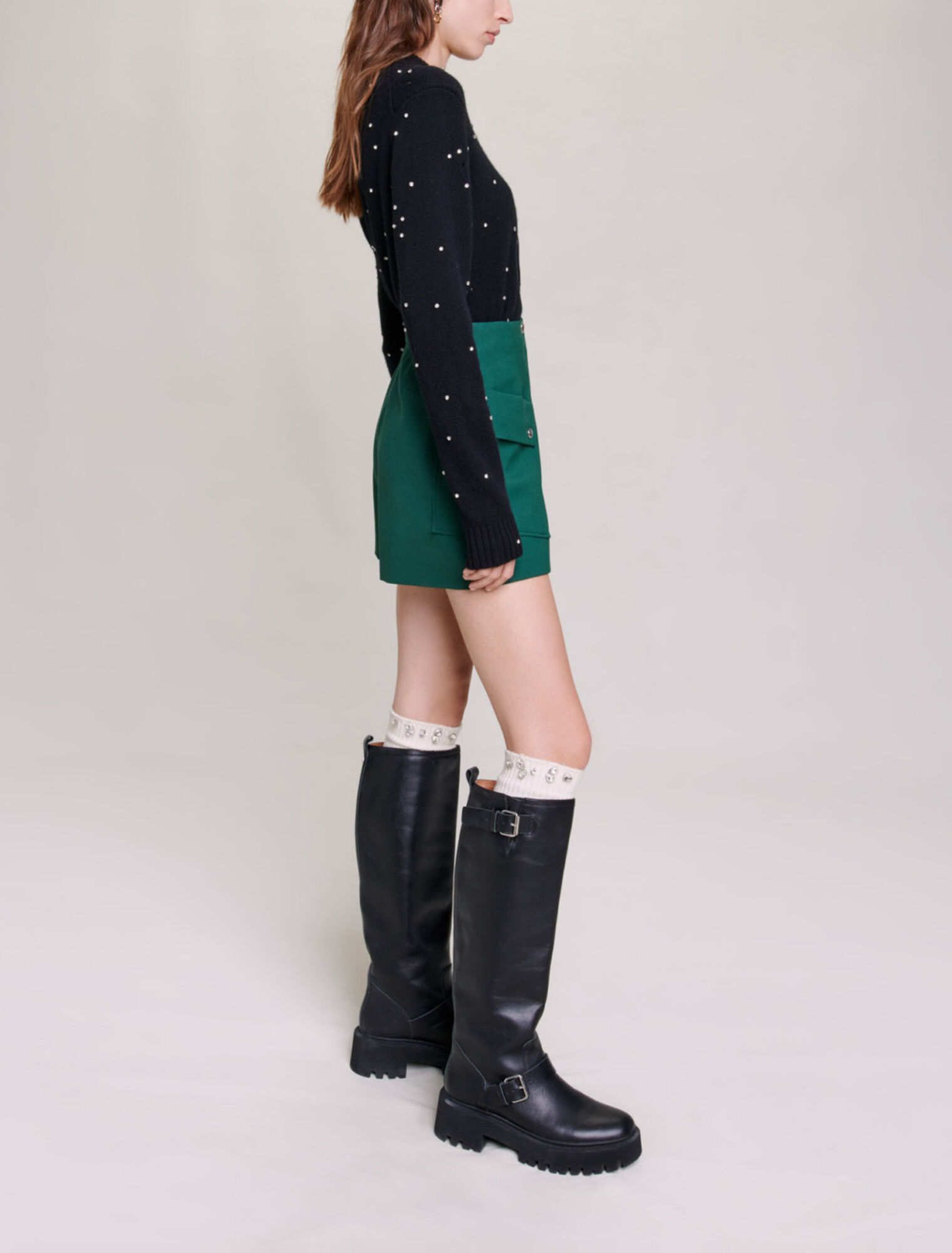 Pantalón corto con bolsillos