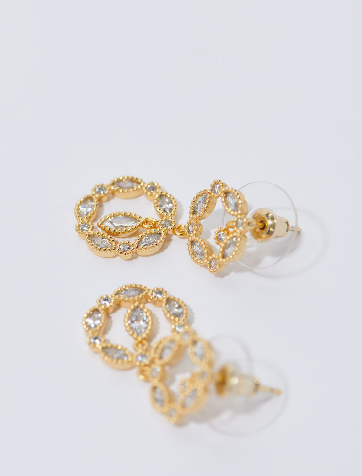 Pendientes largos con brillantes