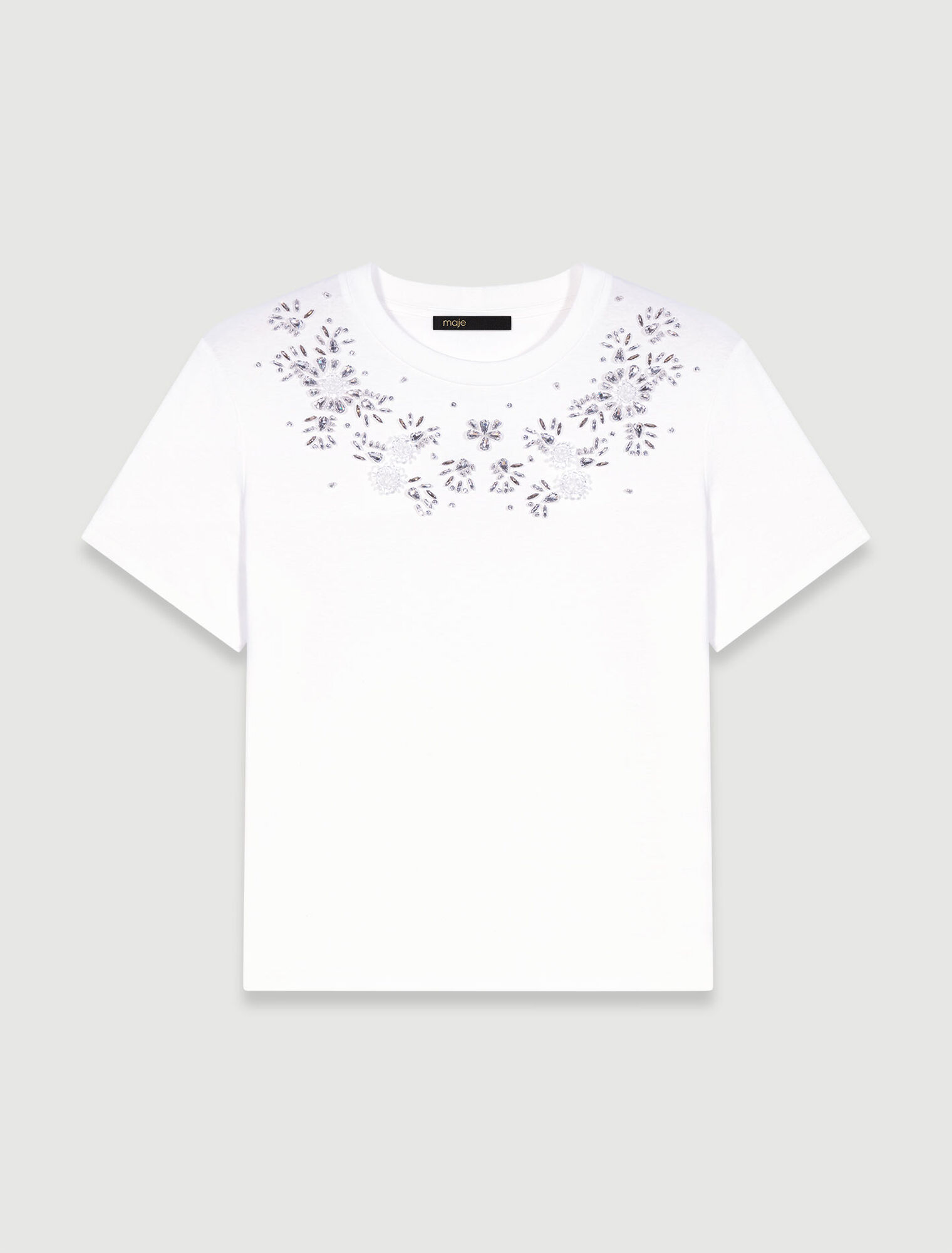 Camiseta decorada con brillantes