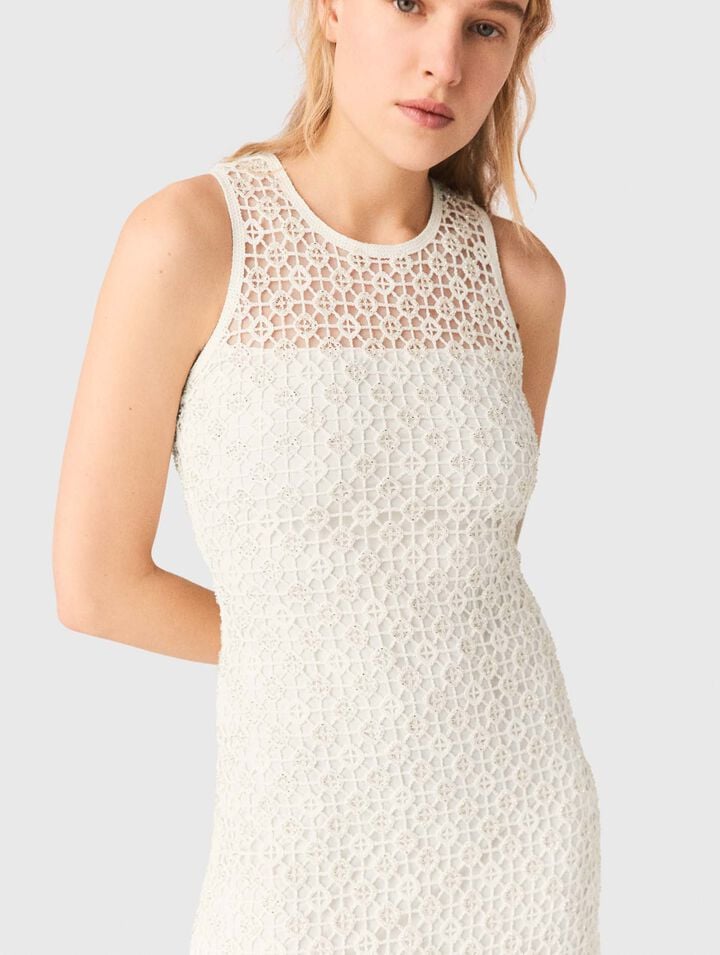 Vestido largo de ganchillo y strass