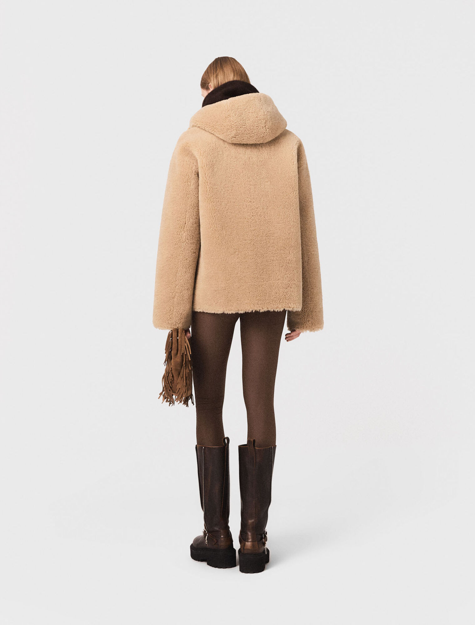 Abrigo reversible con capucha