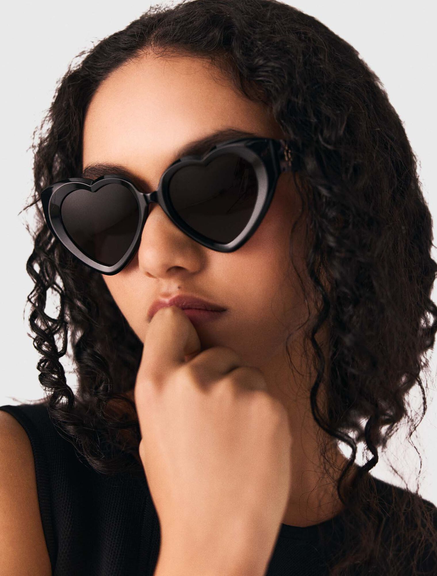 Gafas de sol coraz&oacute;n