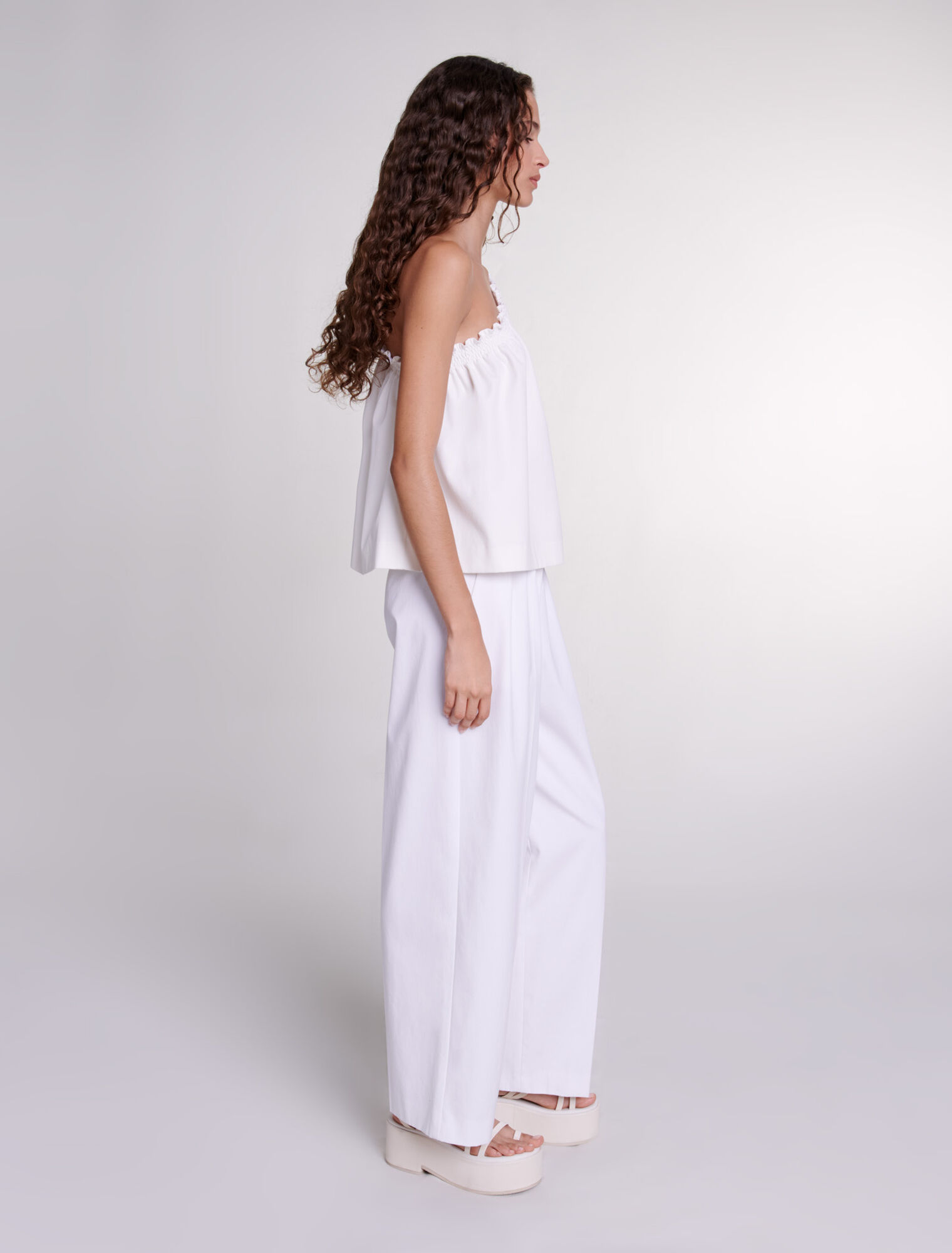 Pantalón ancho