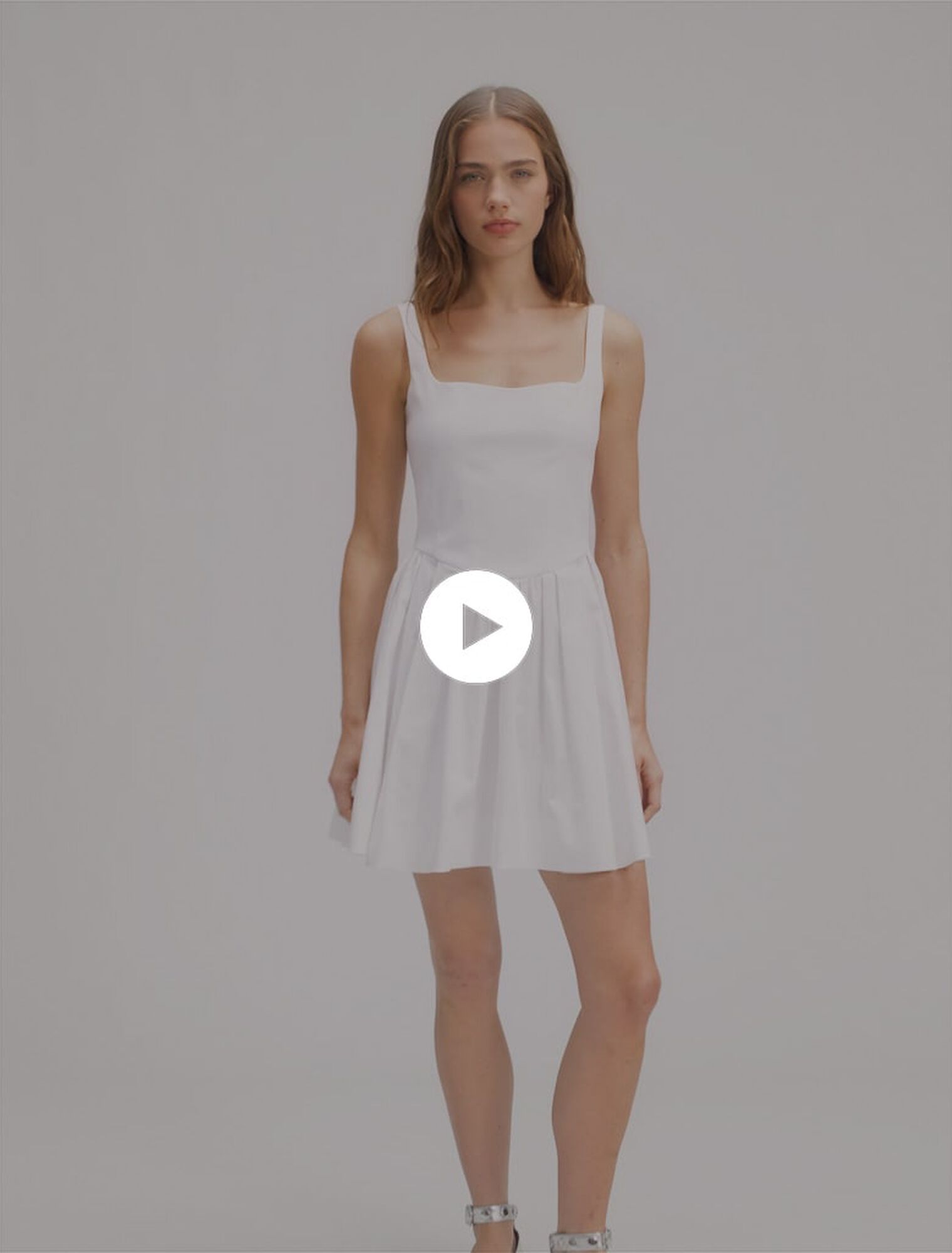 Vestido corto de algodón