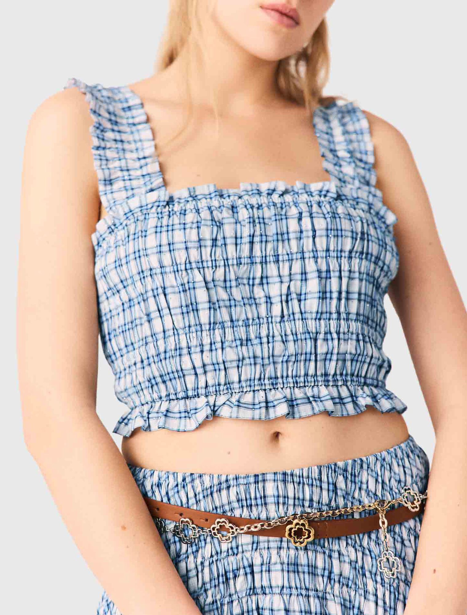 Top fruncido de algod&oacute;n con strass