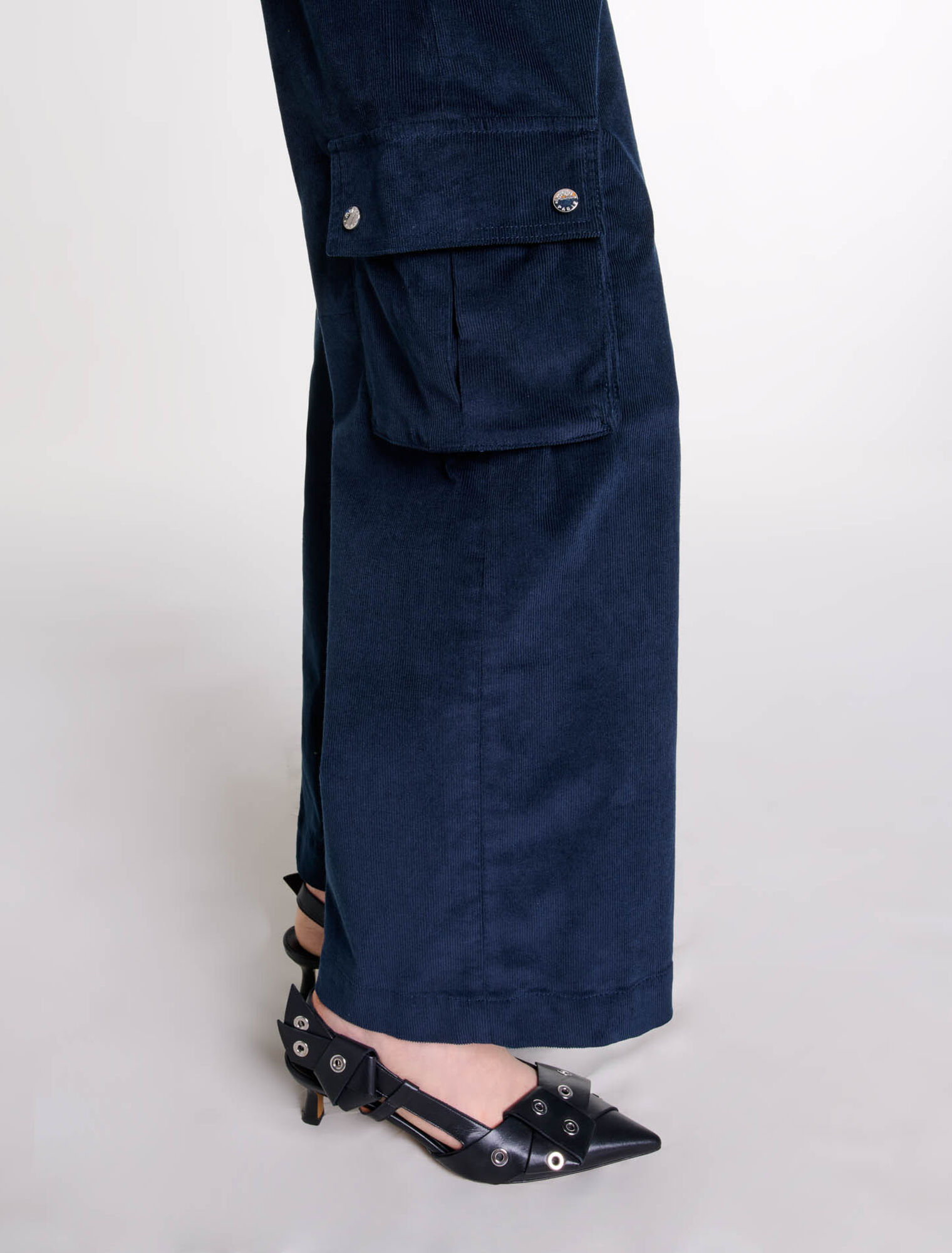 Pantalón cargo de pana