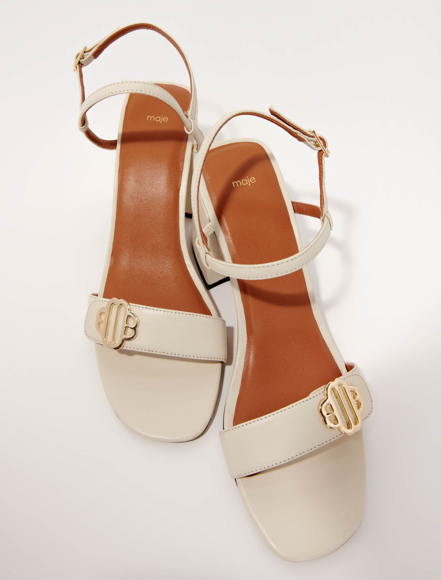 Sandalias de cuero