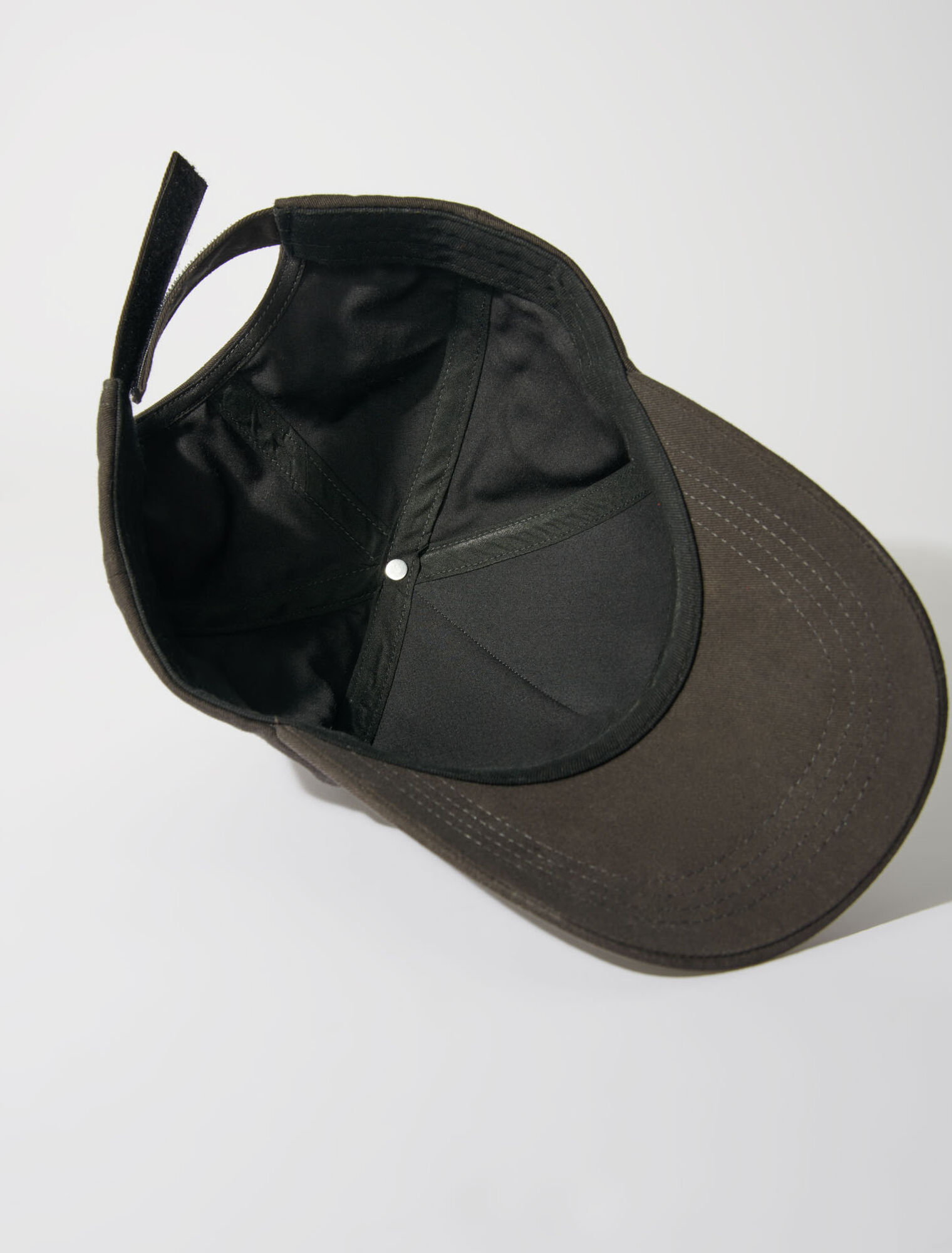 Gorra Clover con strass