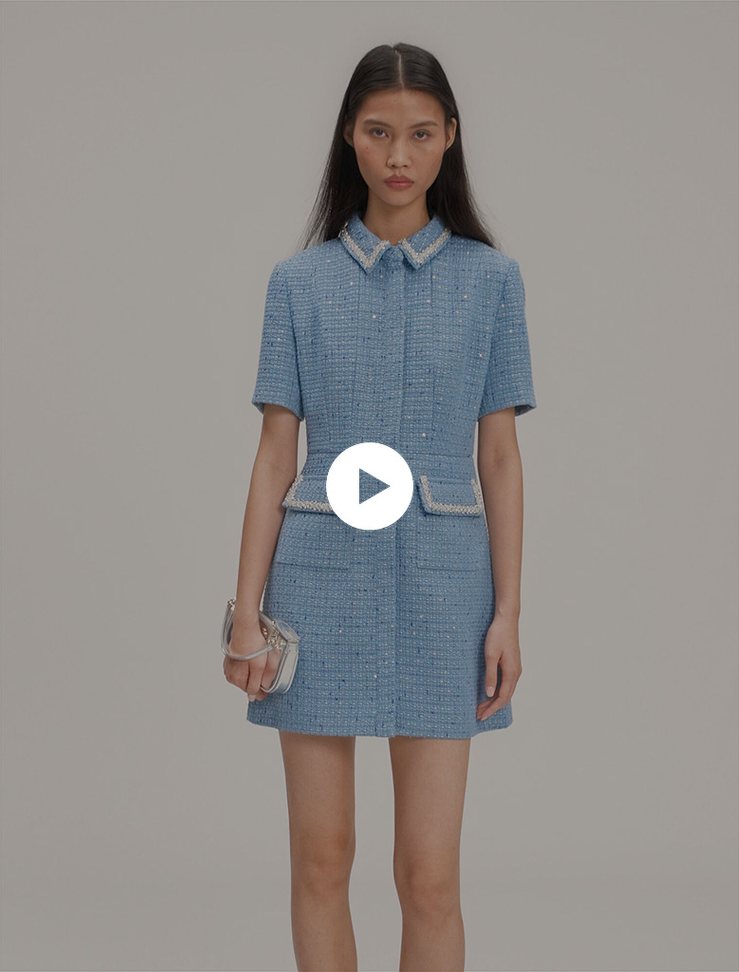 Vestido corto de tweed con lentejuelas