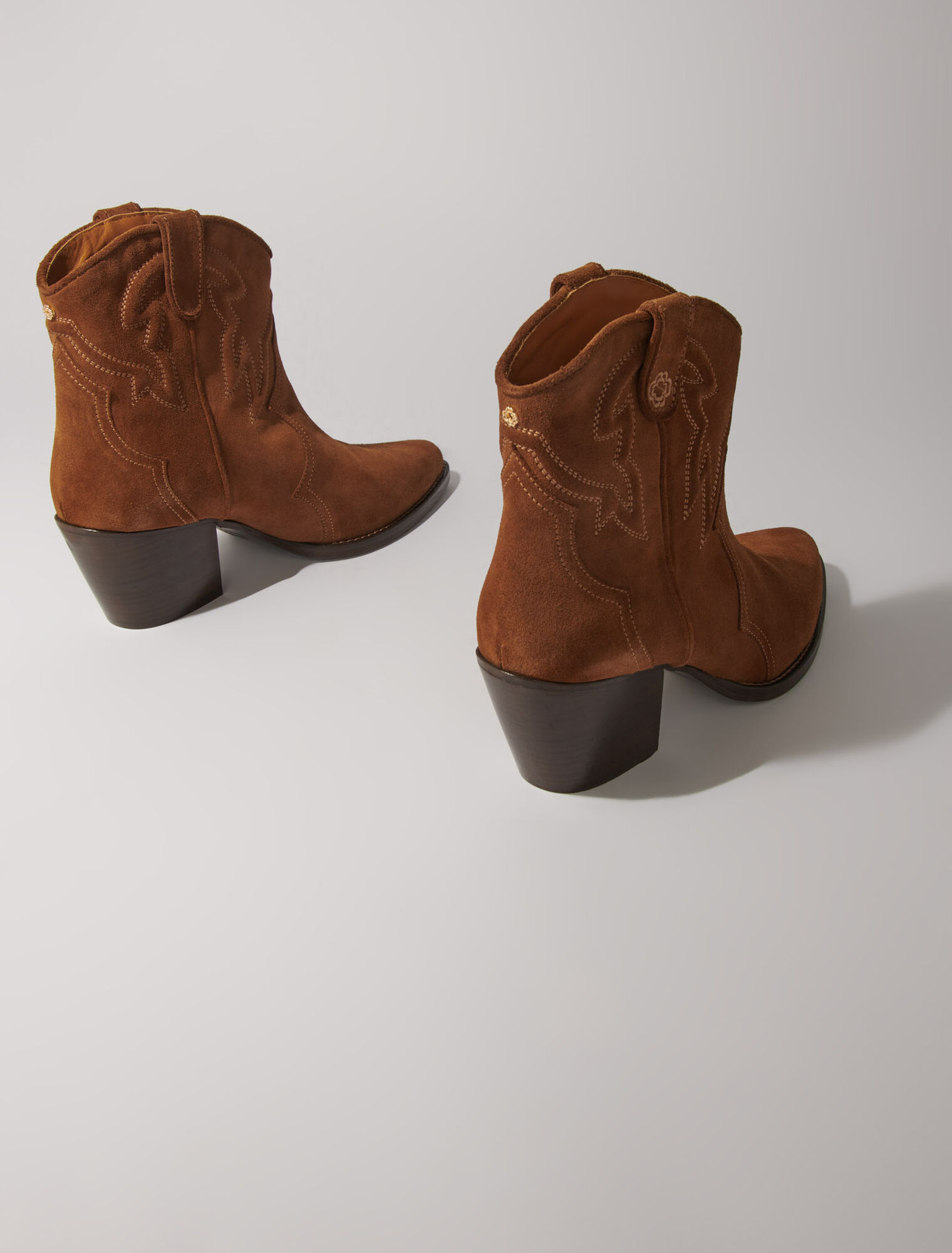 Botines cowboy de ante