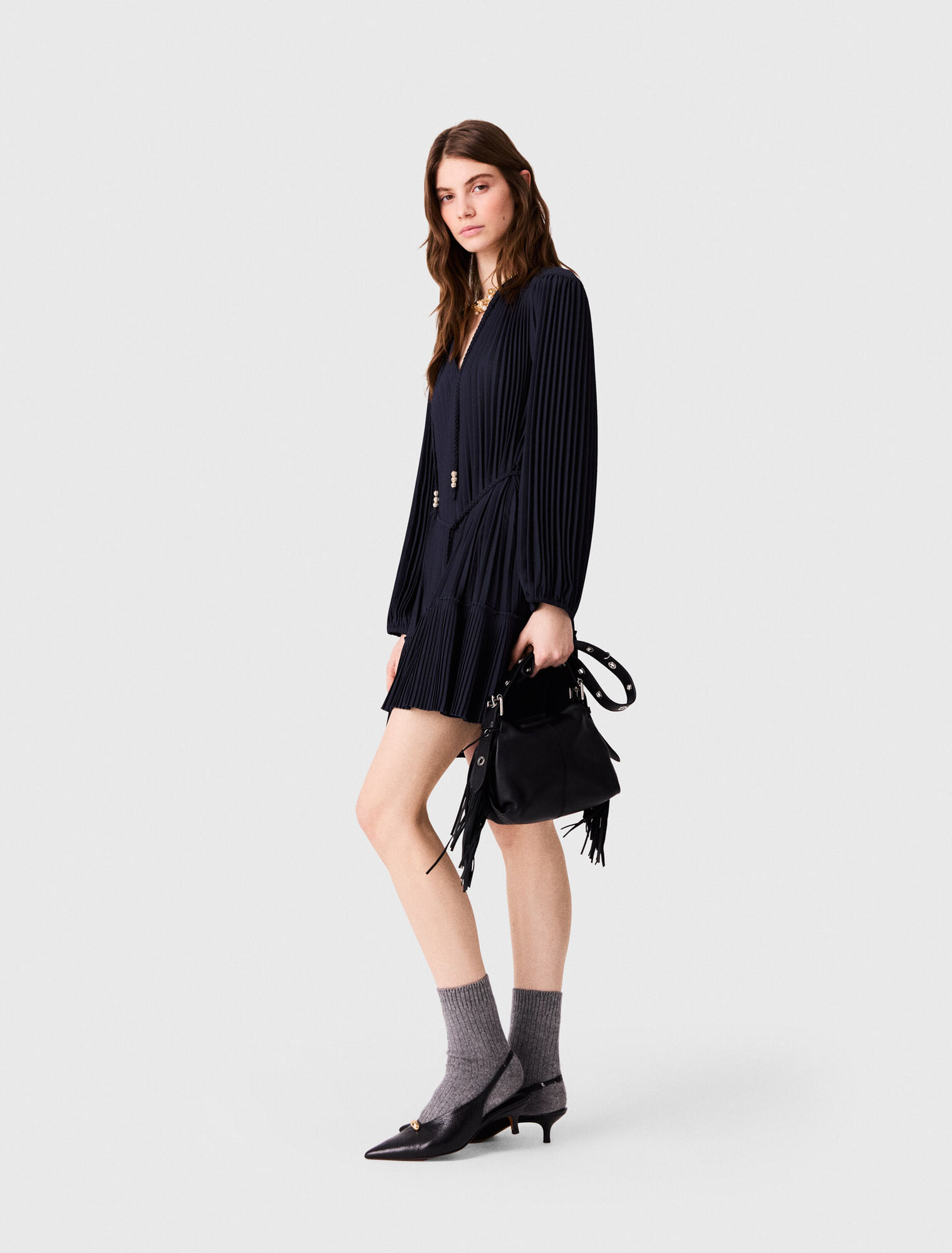 Vestido corto plisado