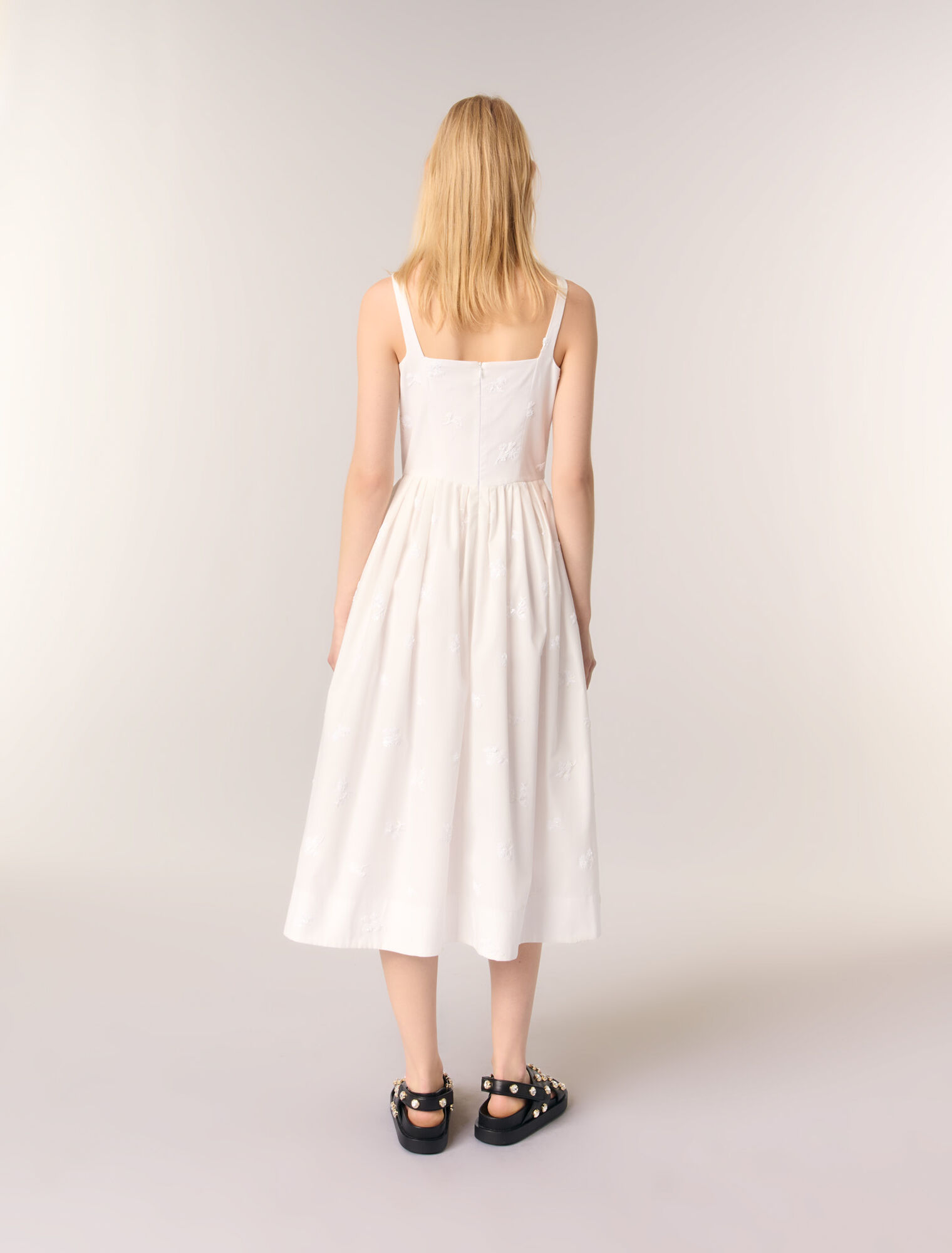 Vestido midi de algodón bordado