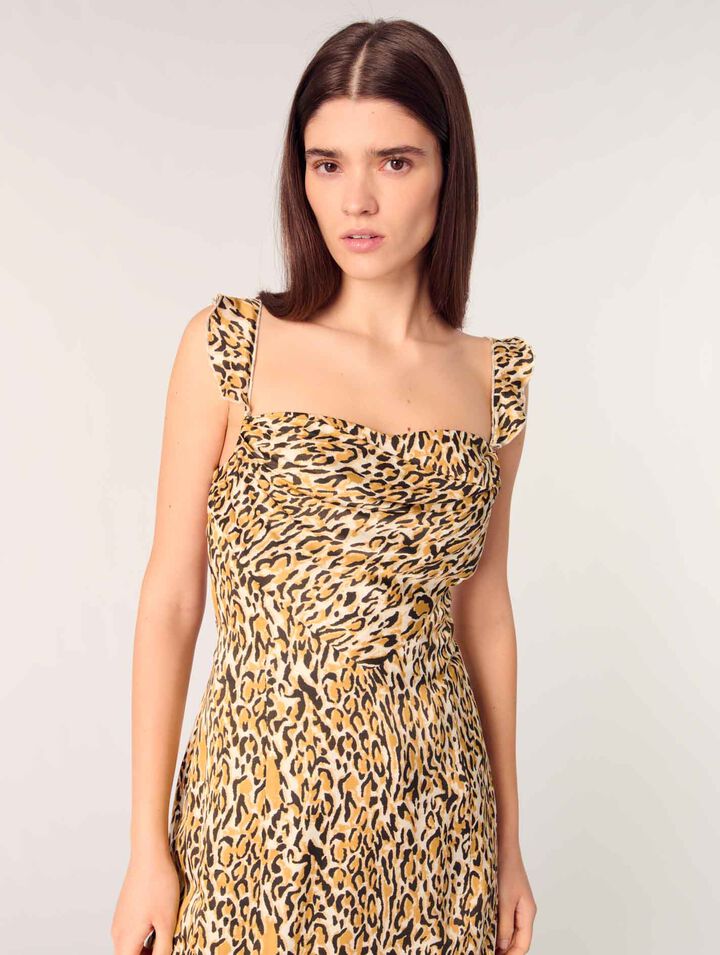 Vestido corto estampado de leopardo