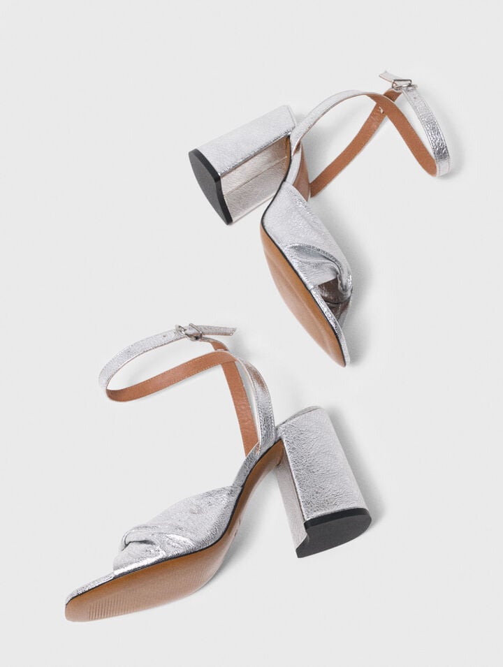 Sandalias de tac&oacute;n metalizadas