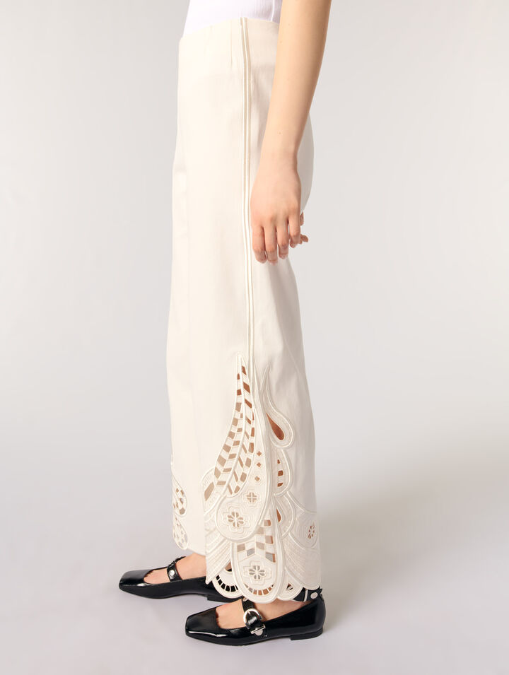 Pantalón bordado