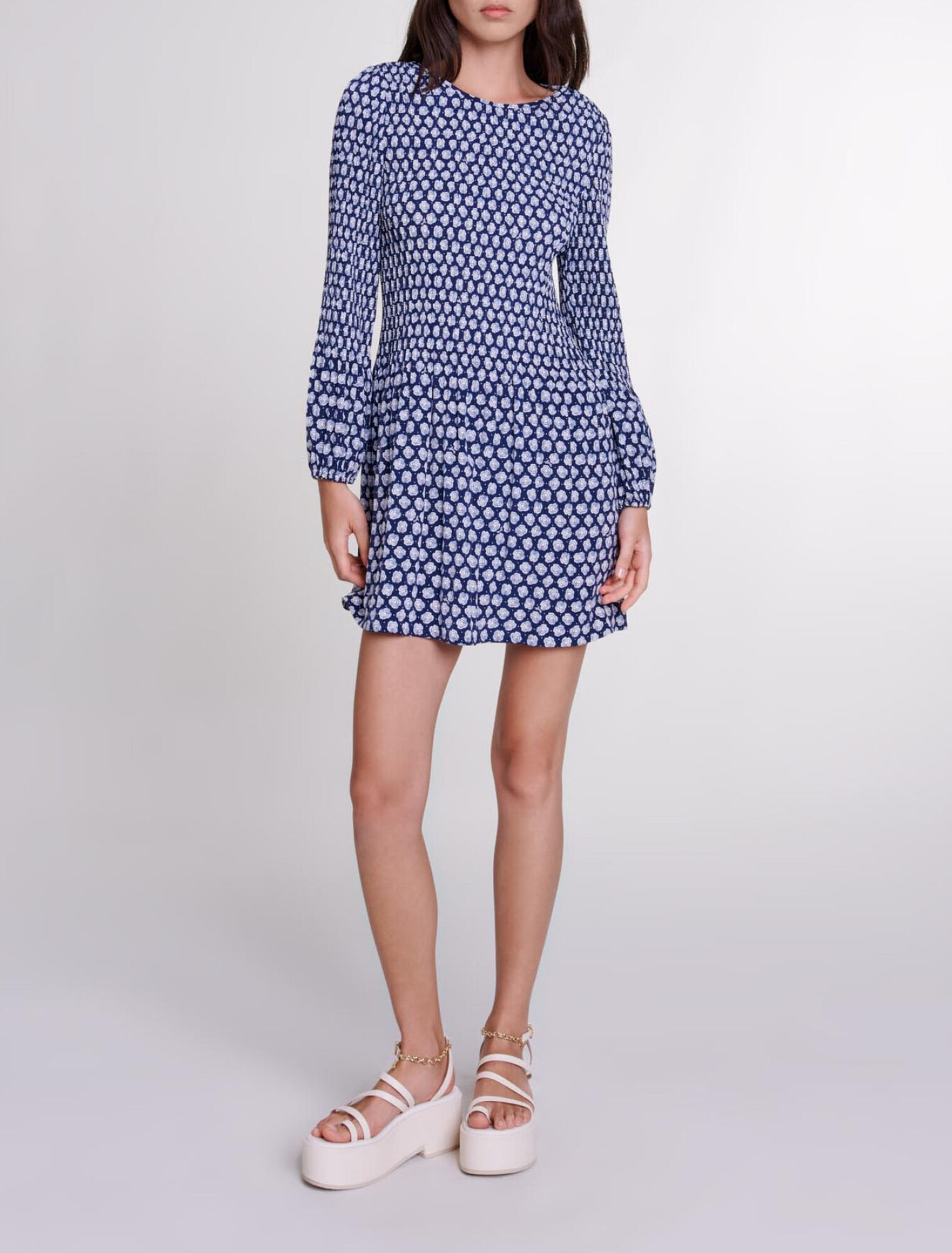 Vestido corto de flores