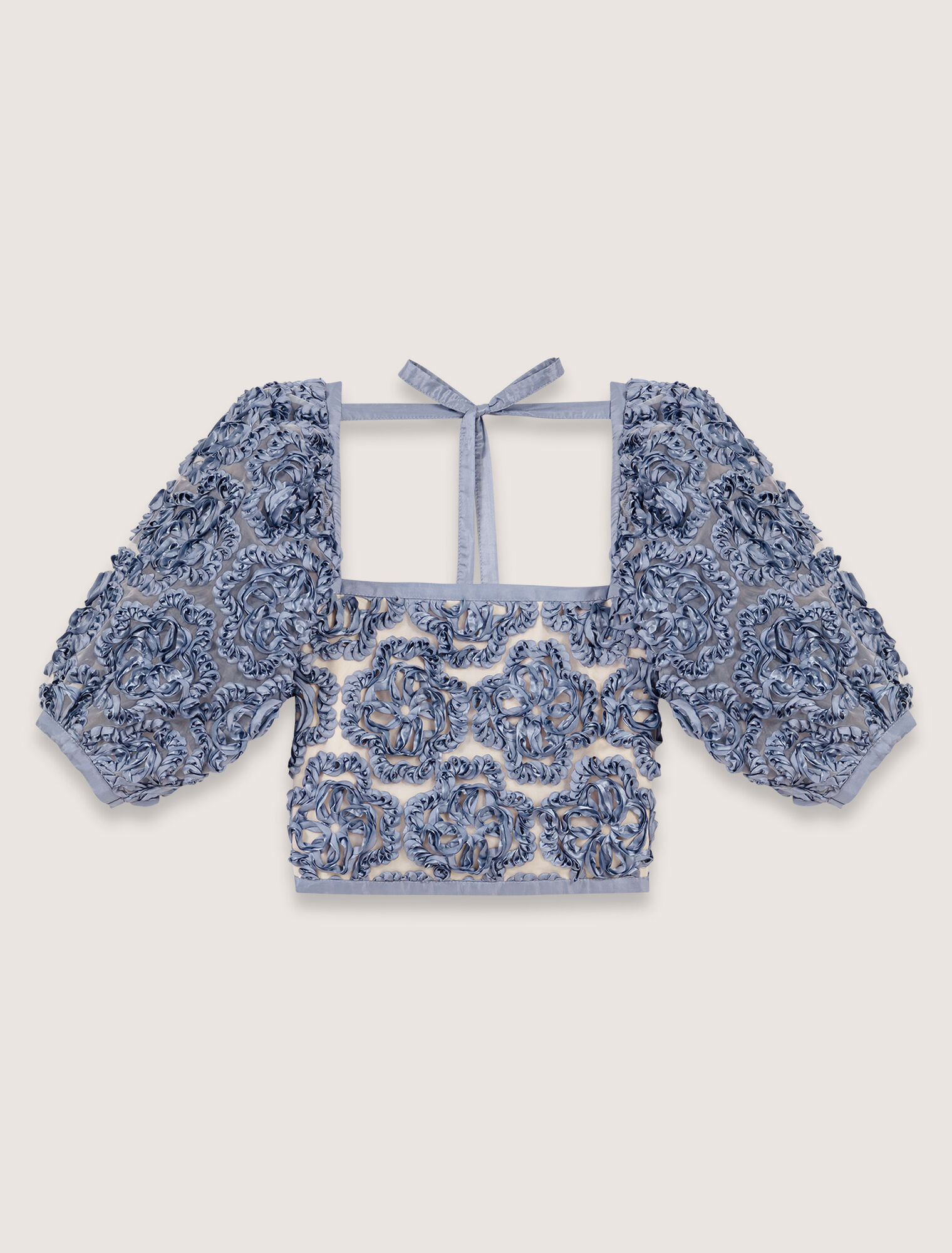 Top de organza con motivo floral