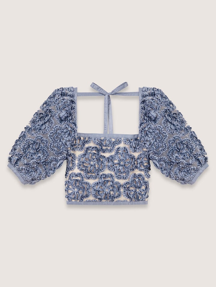 Top de organza con motivo floral