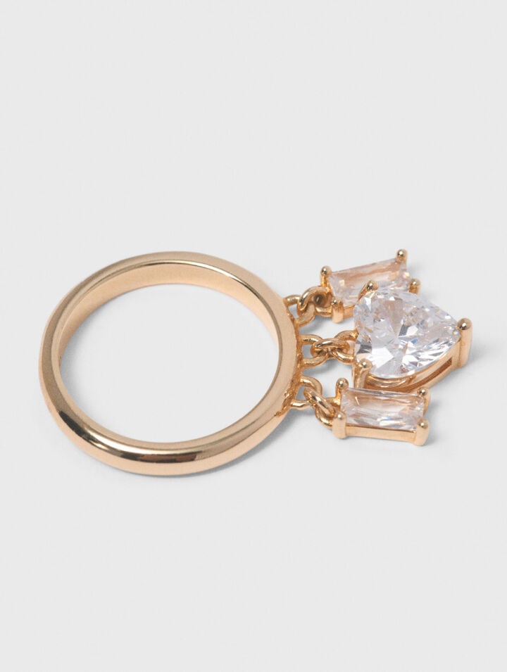 Anillo dorado con joyas de strass