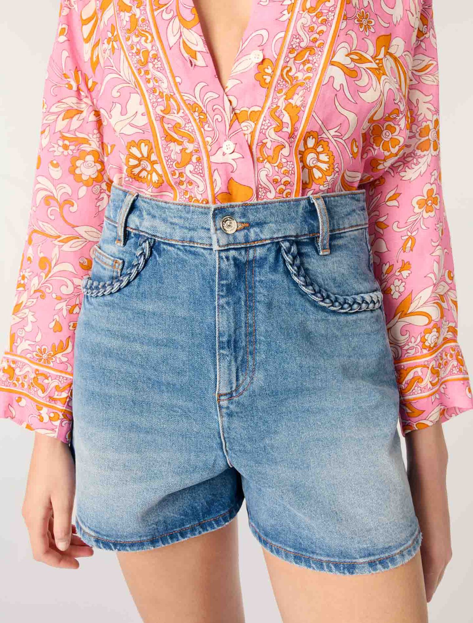 Short vaquero con galones trenzados
