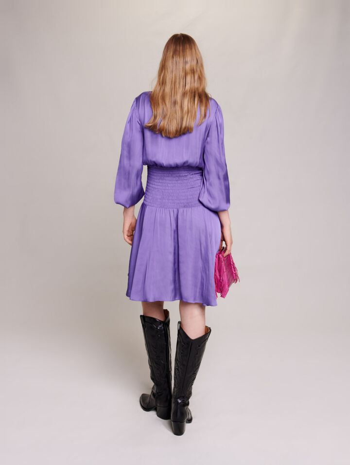 Vestido corto satinado