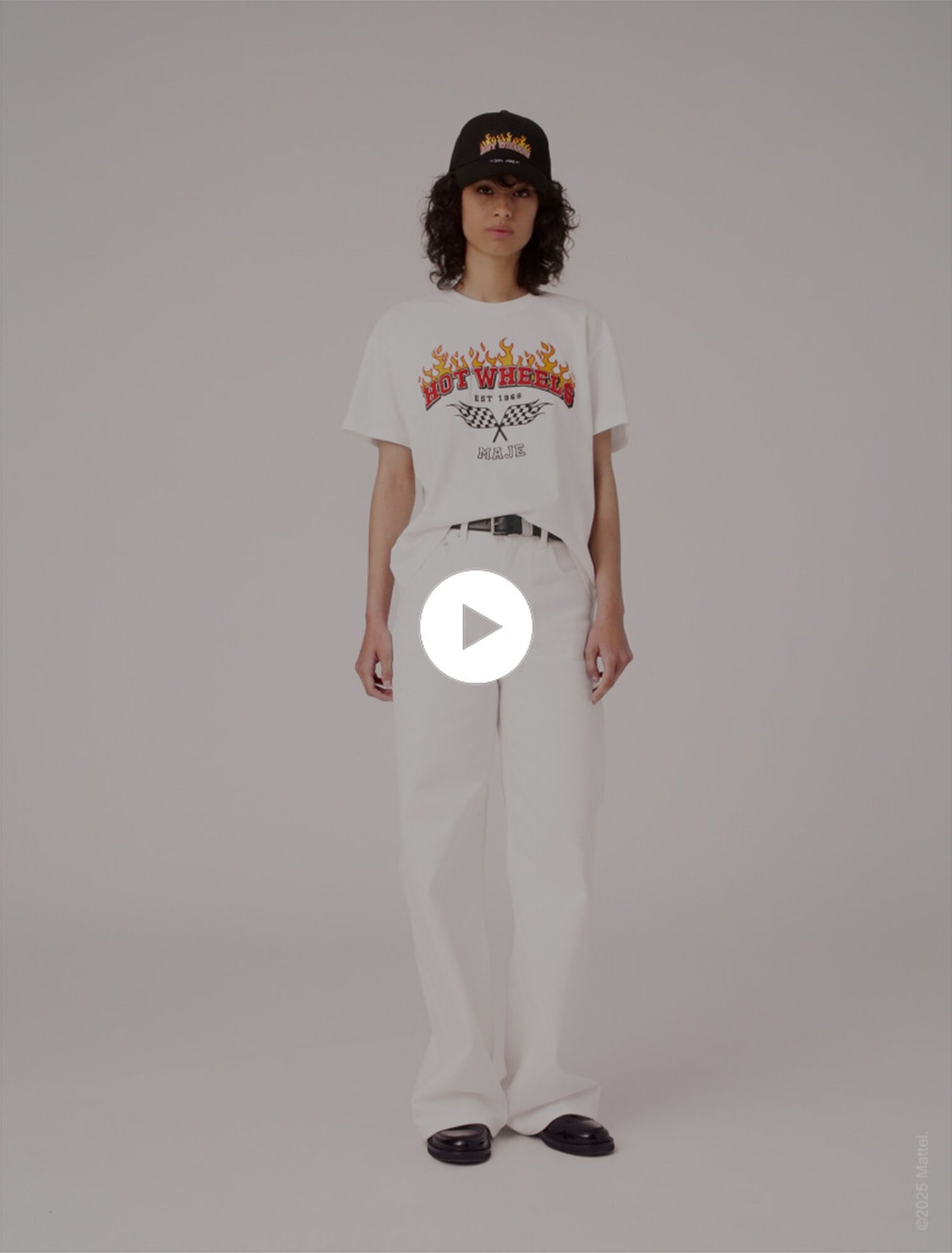 Camiseta bordada
