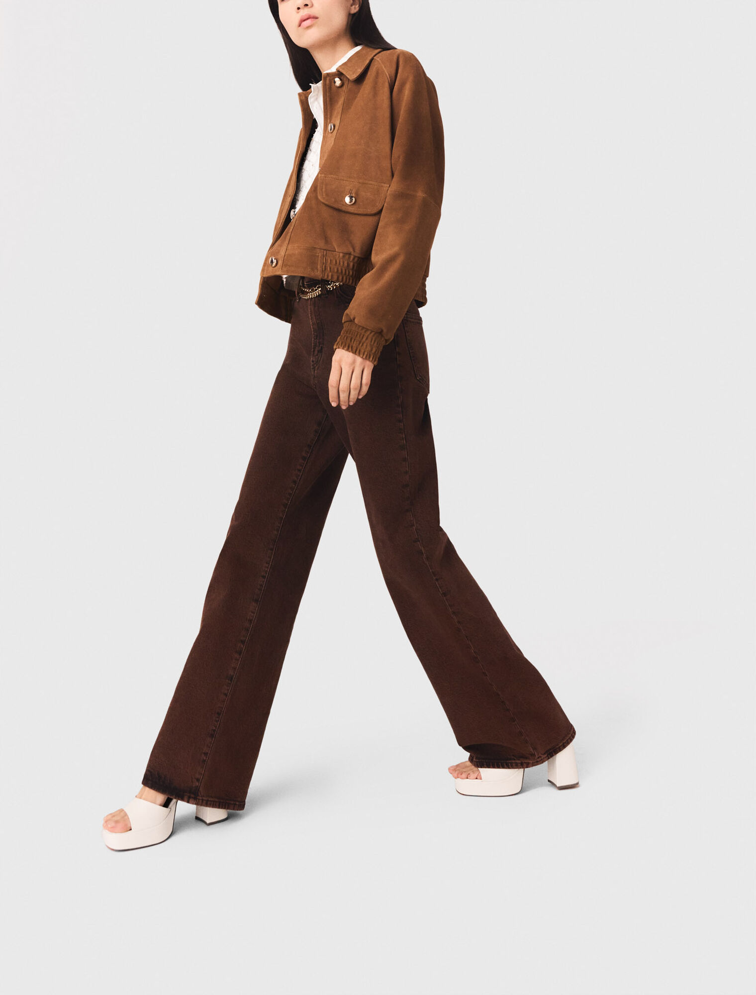 Vaquero bootcut con cadena