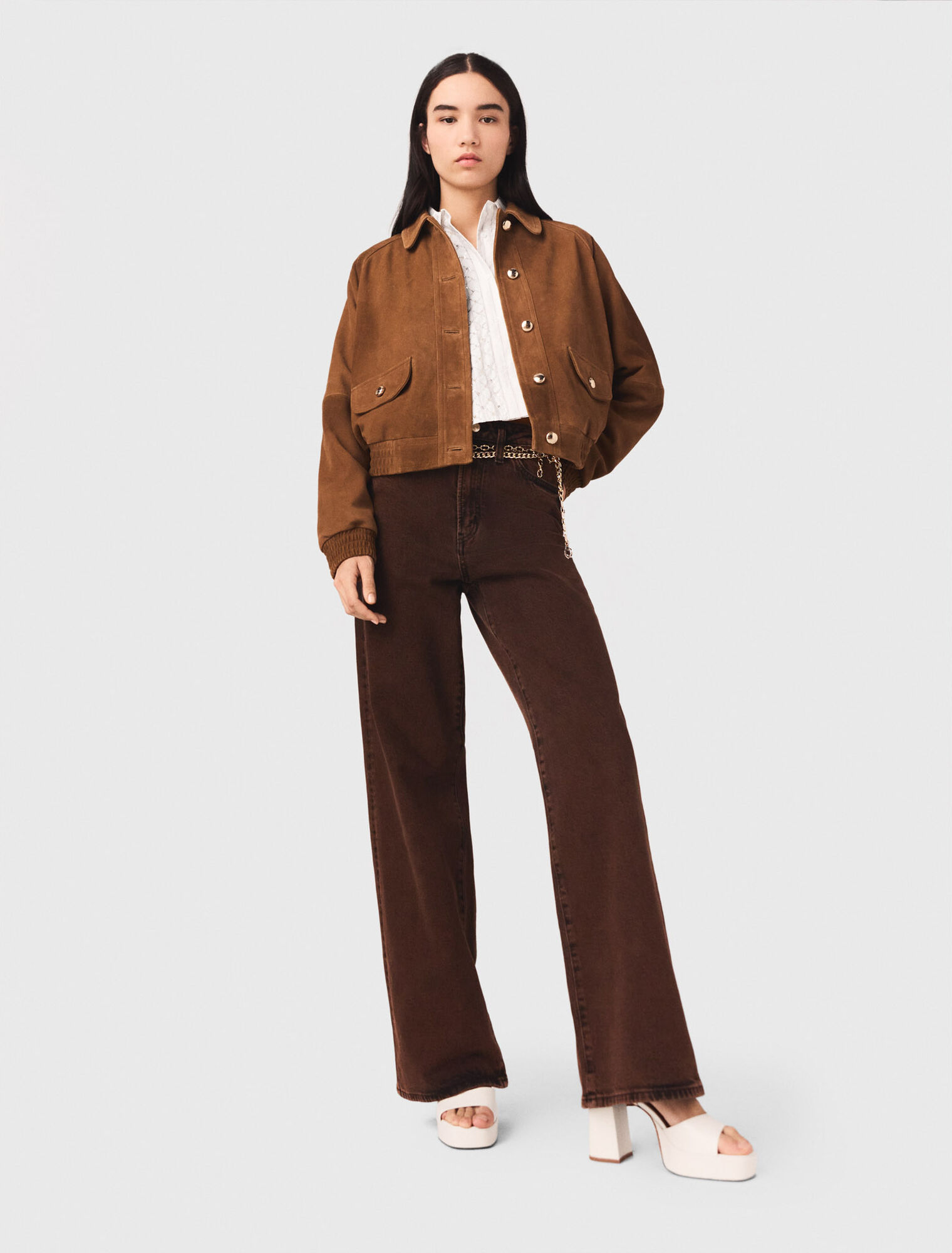 Vaquero bootcut con cadena