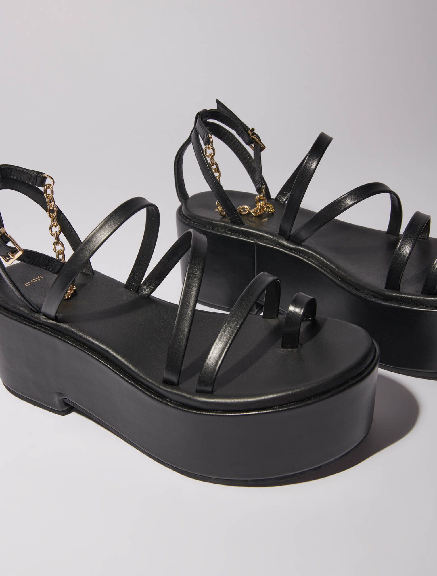 Sandalias de cuña de piel