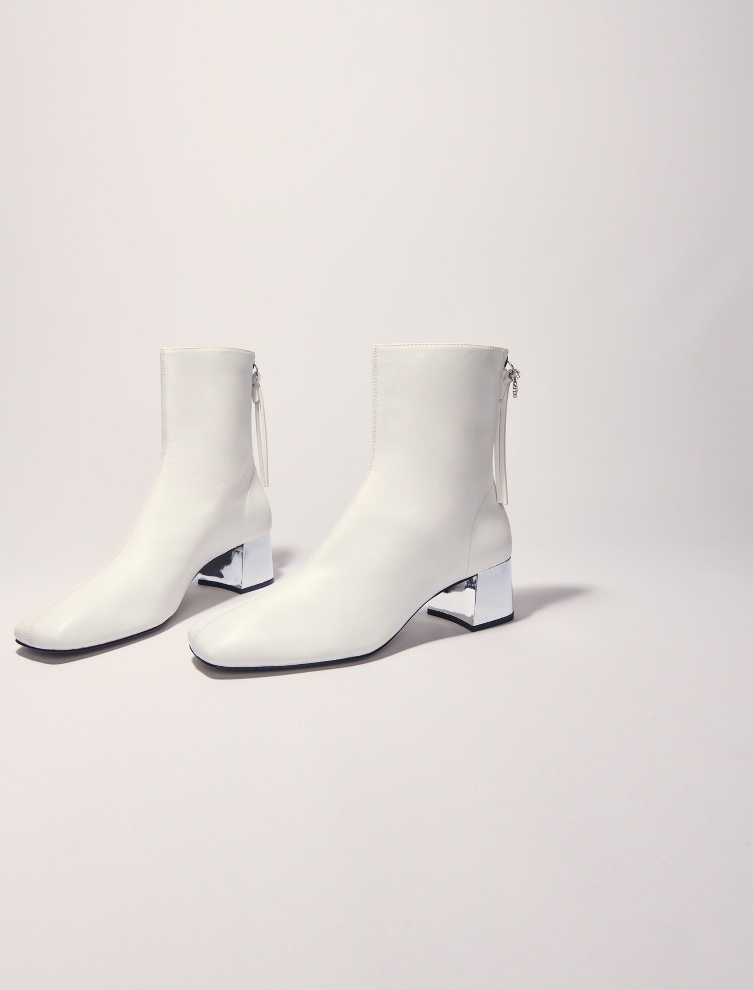 Botines de piel con punta cuadrada