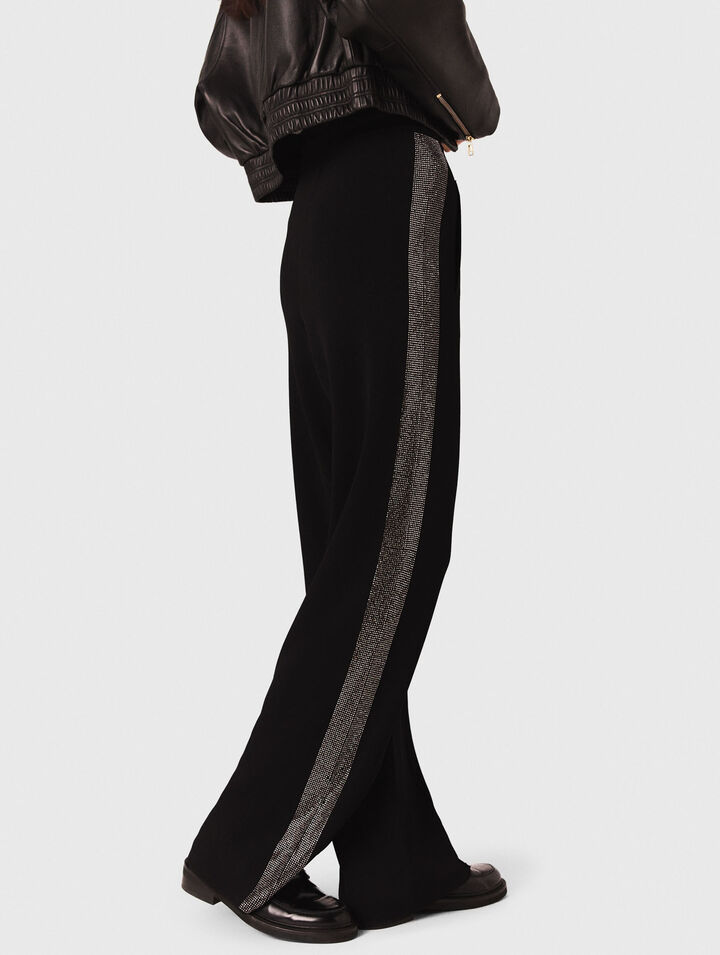Pantalón con banda de strass