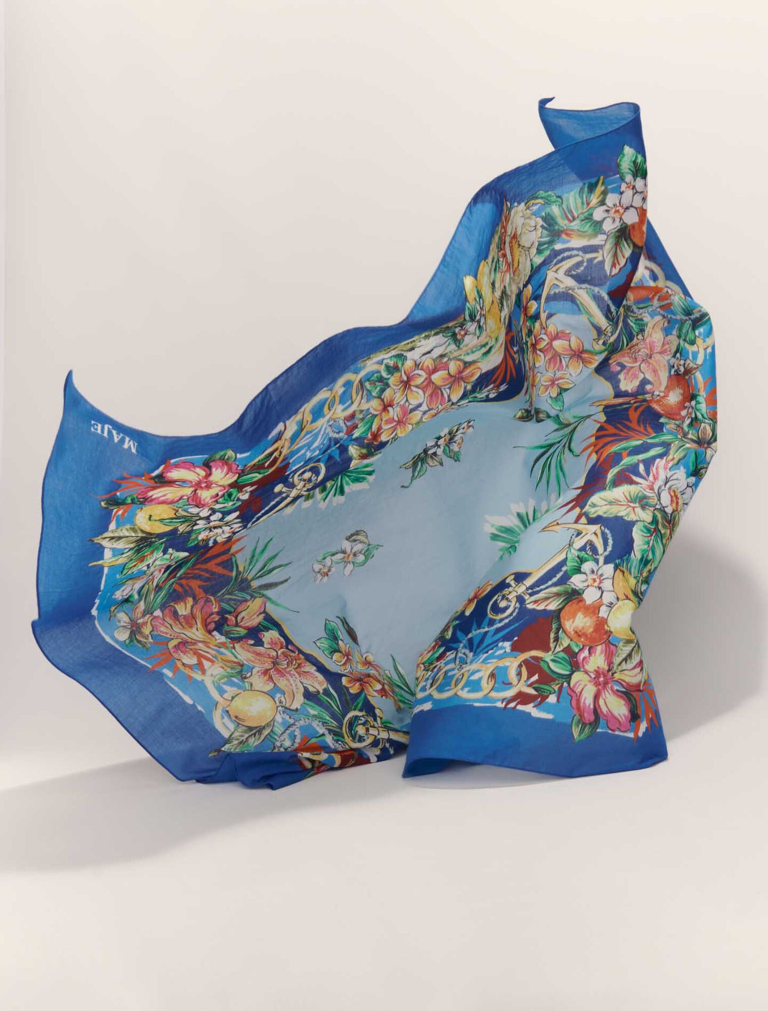 Pañuelo 90x90 cm algodón estampado